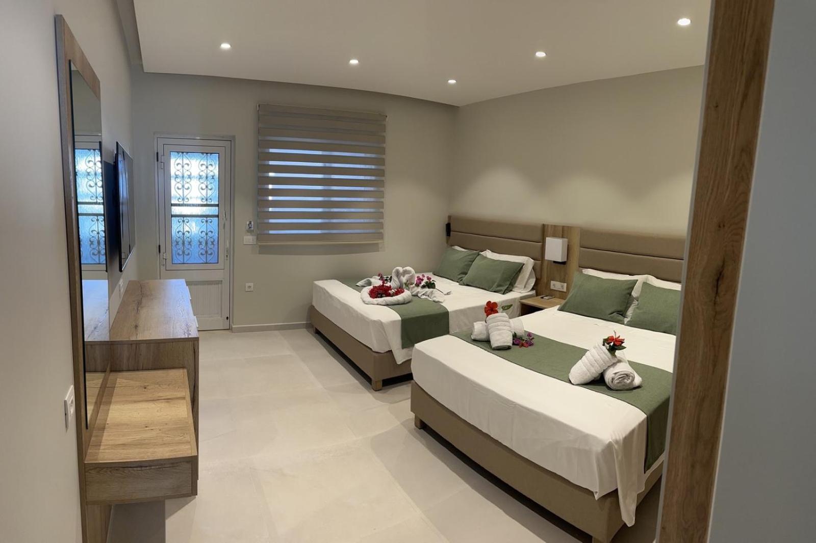 Samanthas LUXURY APARTMENT