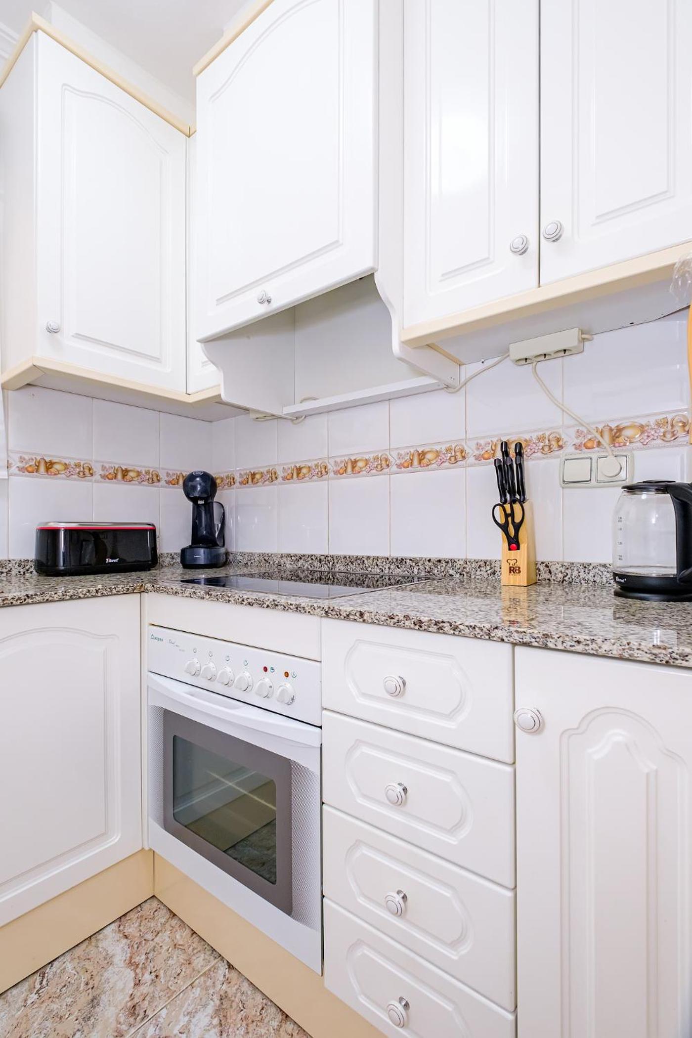 Home&Holiday Goleta with parking-option