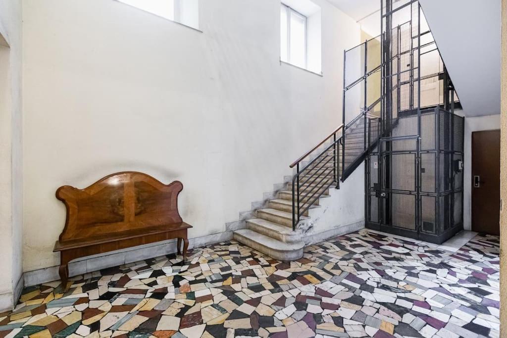 Clemente XII Al Quirinale House