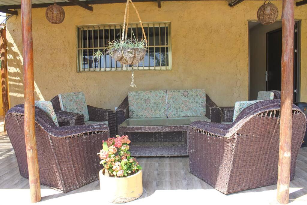 Tropical Escape with Poolside. view 4