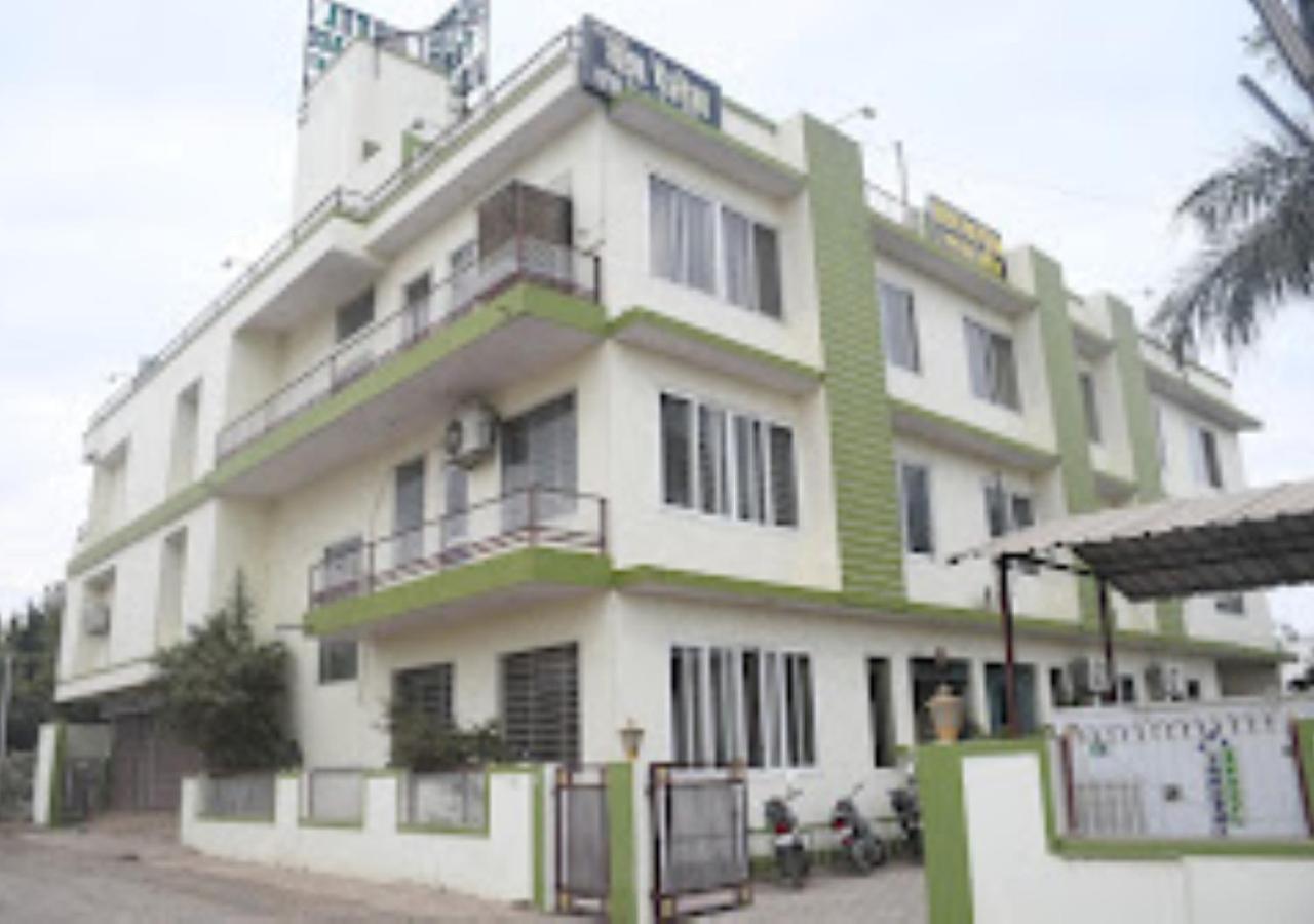 Hotel Yash palace & OK Veg Resturant Maihar