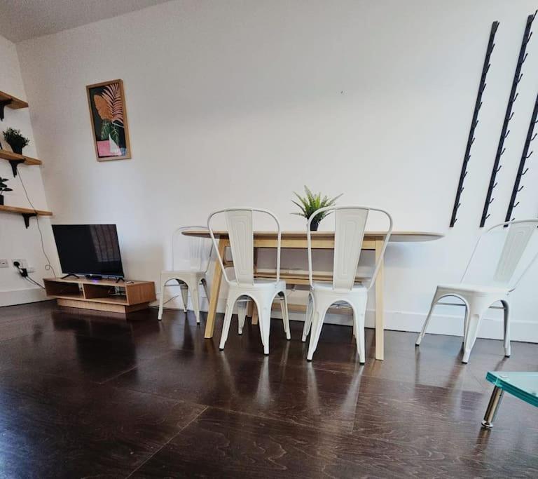 Stylish 3 Bed House, Shoreditch