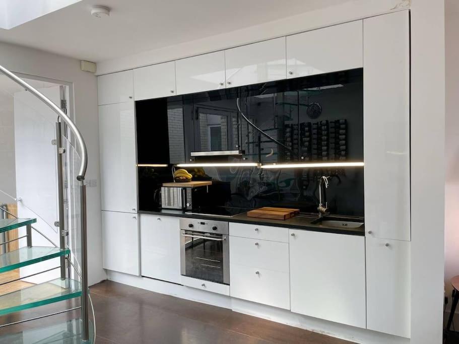 Stylish 3 Bed House, Shoreditch