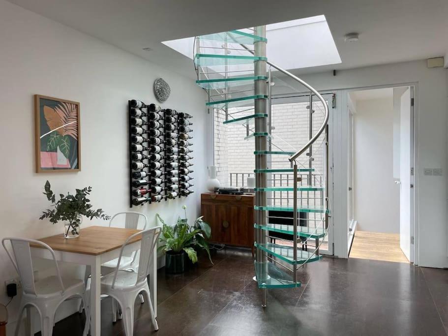 Stylish 3 Bed House, Shoreditch
