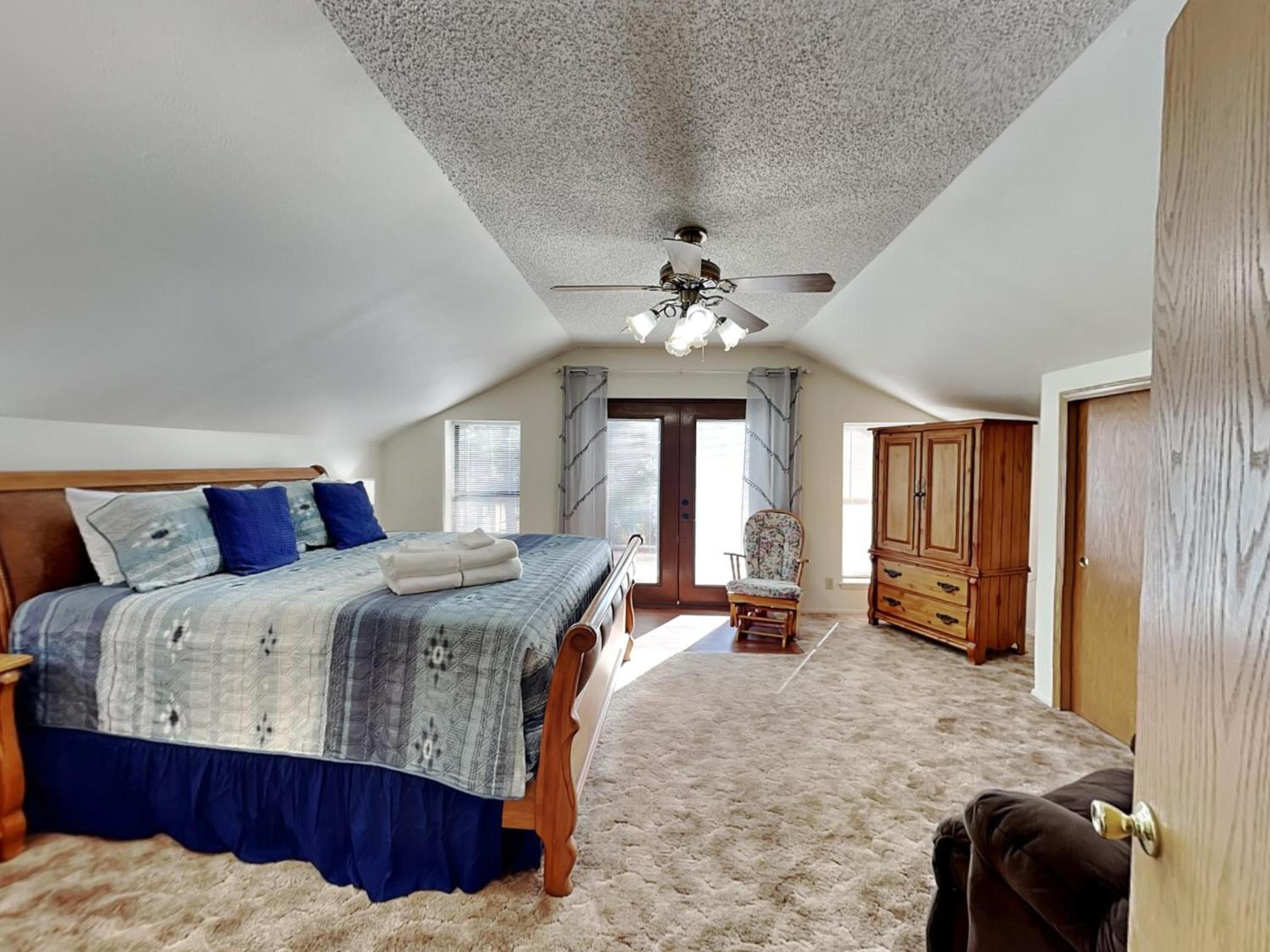Quiet Mountain Hideaway view 5