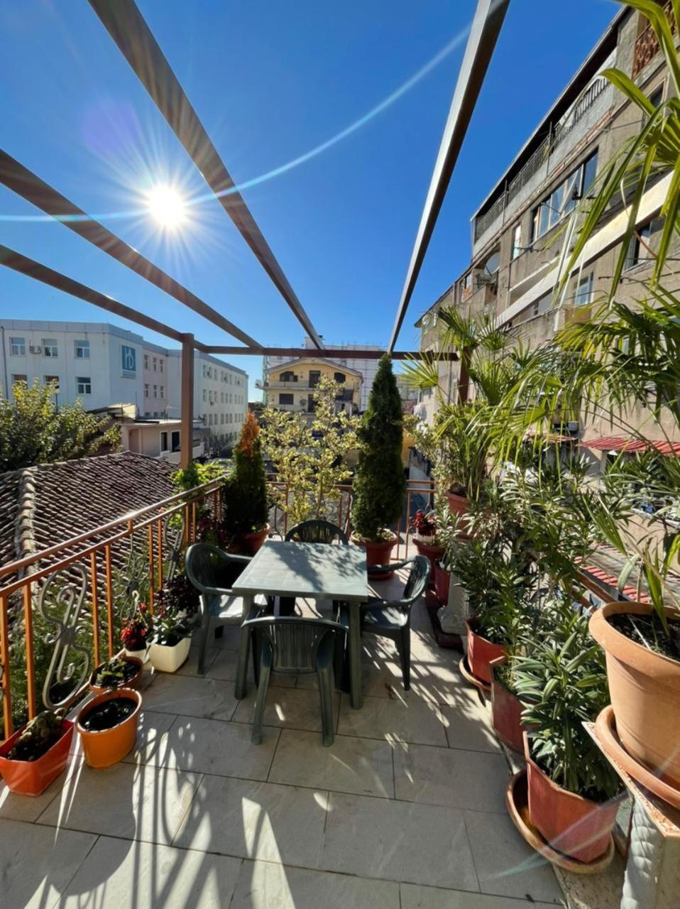 Shkodra Guest House & Trips