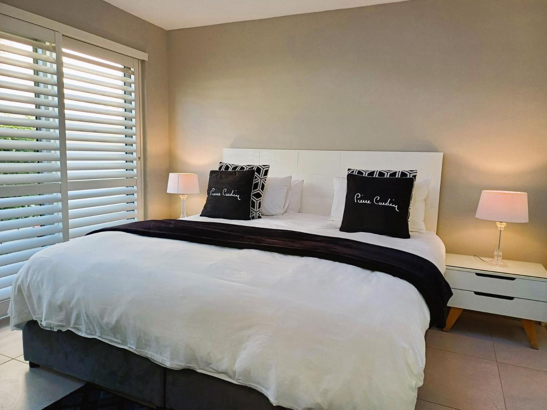 'Antilles'- 6 Bedroom Luxury Villa On The Beach, Sleeps 12 view 4