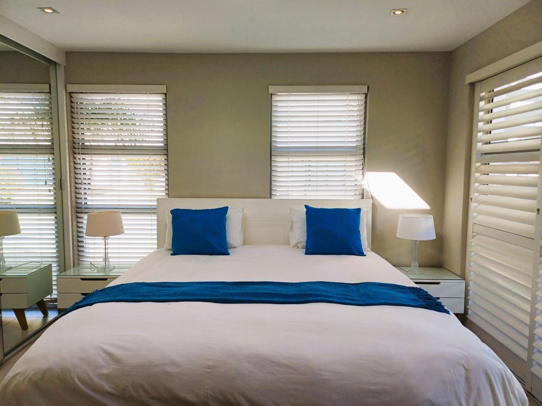 'Antilles'- 6 Bedroom Luxury Villa On The Beach, Sleeps 12 view 2