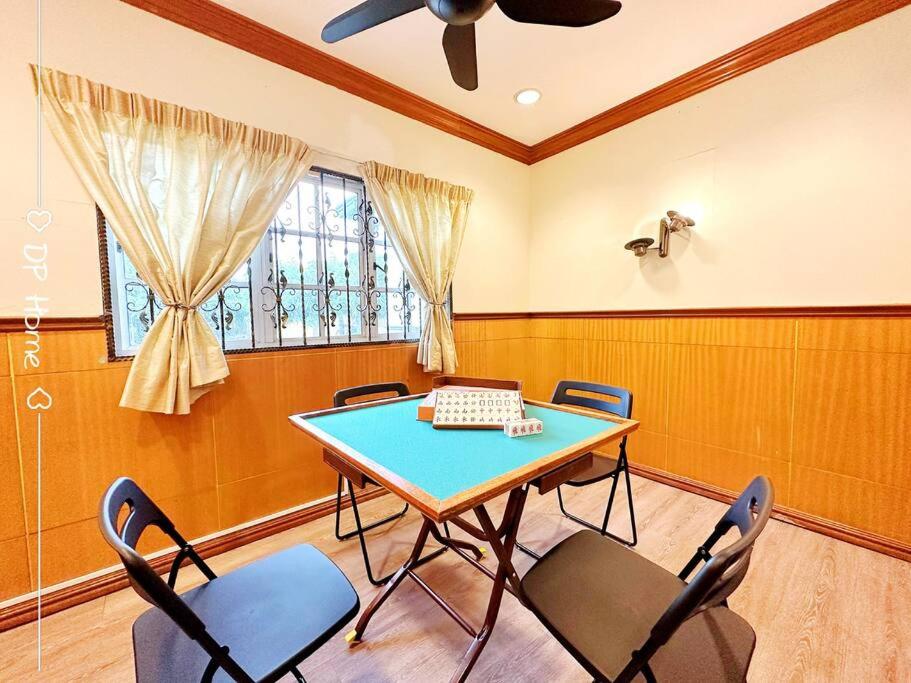 Private Swimming Pool 18pax KL
