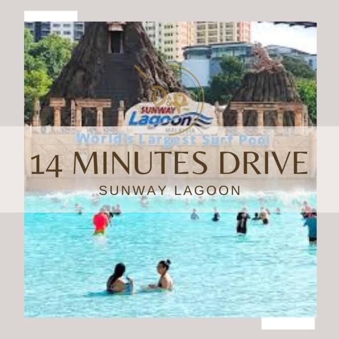 Private Swimming Pool 18pax KL