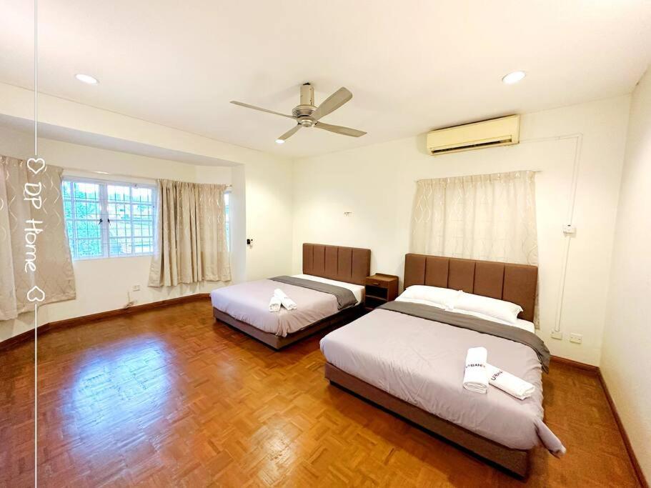 Private Swimming Pool 18pax KL