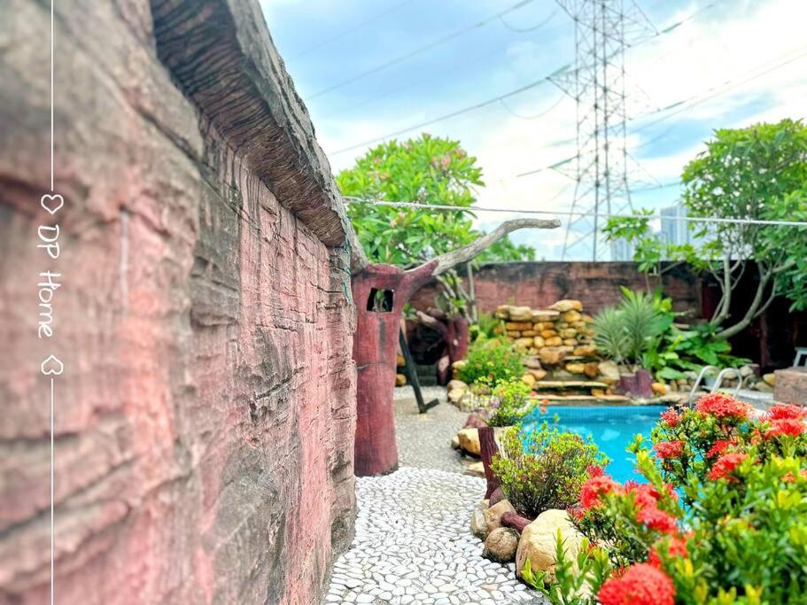 Private Swimming Pool 18pax KL