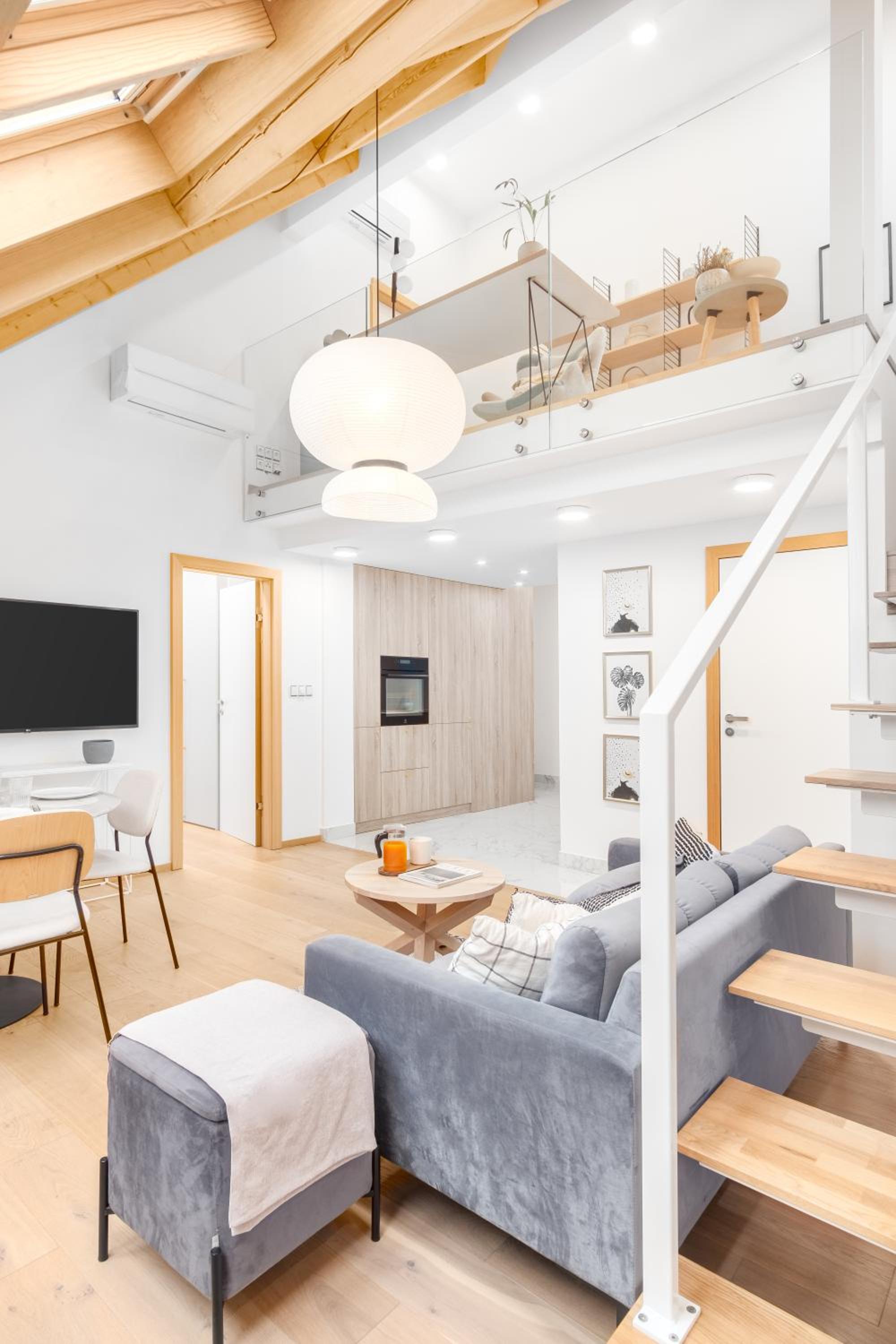 Maisonette Apartment in Karlín by Prague Days