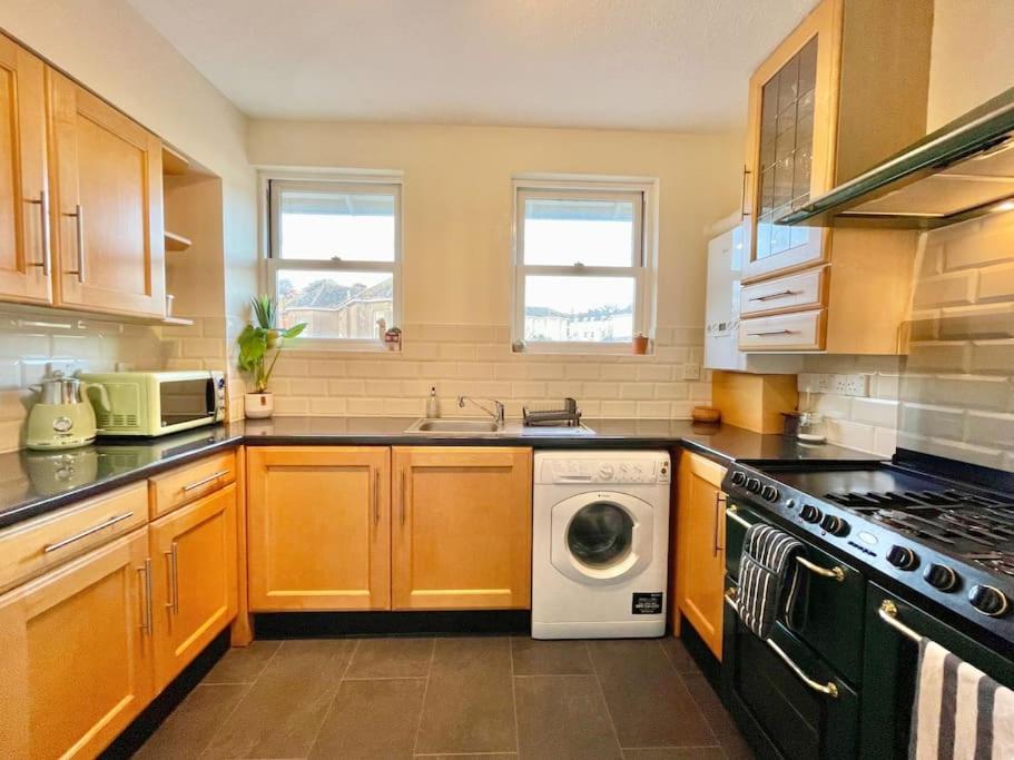 Kanangra, 2 bedroom apartment in Teignmouth view 4