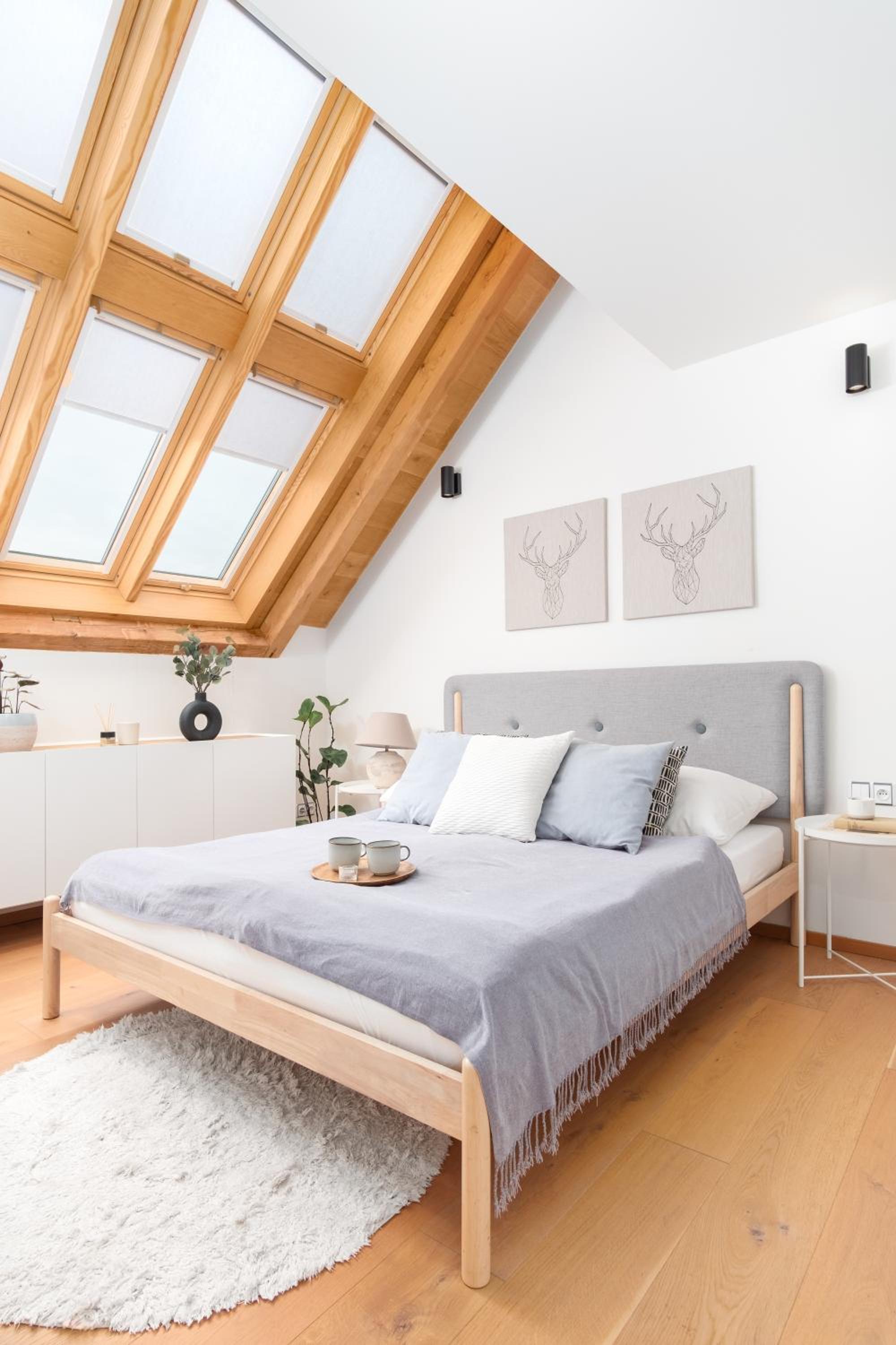 Maisonette Apartment in Karlín by Prague Days