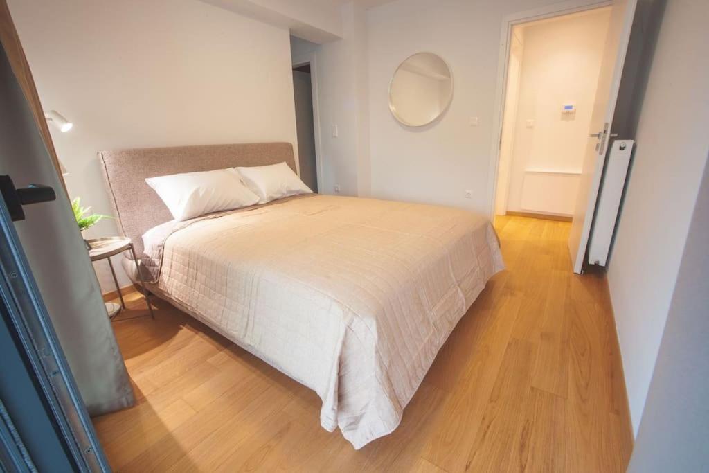 Voula Luxury Apartment photo 3