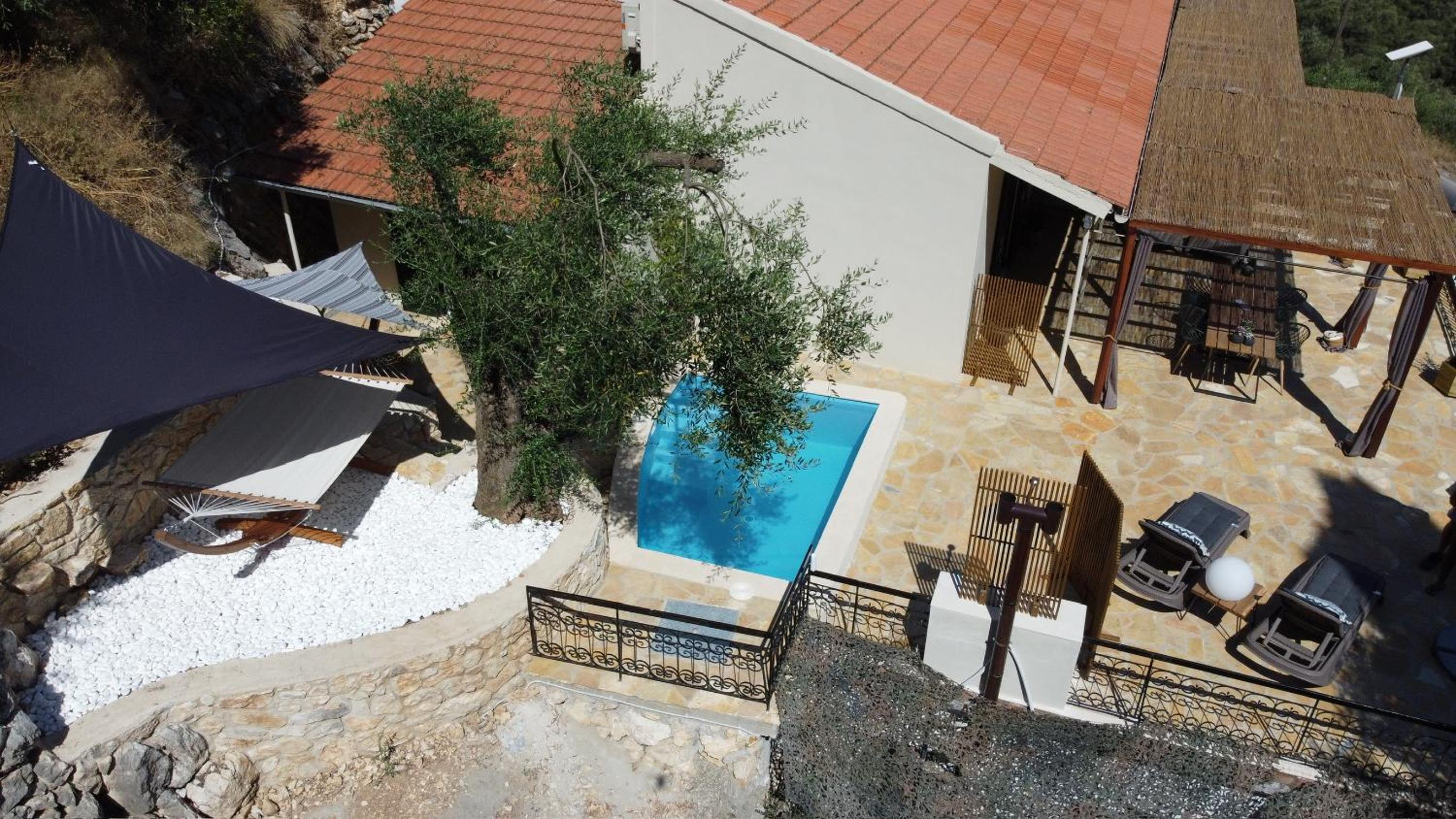 La Strade Apartments, Adults Only with Private Pool