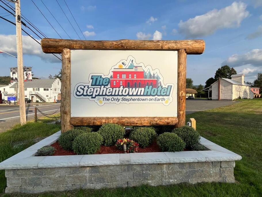 2 Bed Berkshire Getaway at Stephentown Hotel view 2