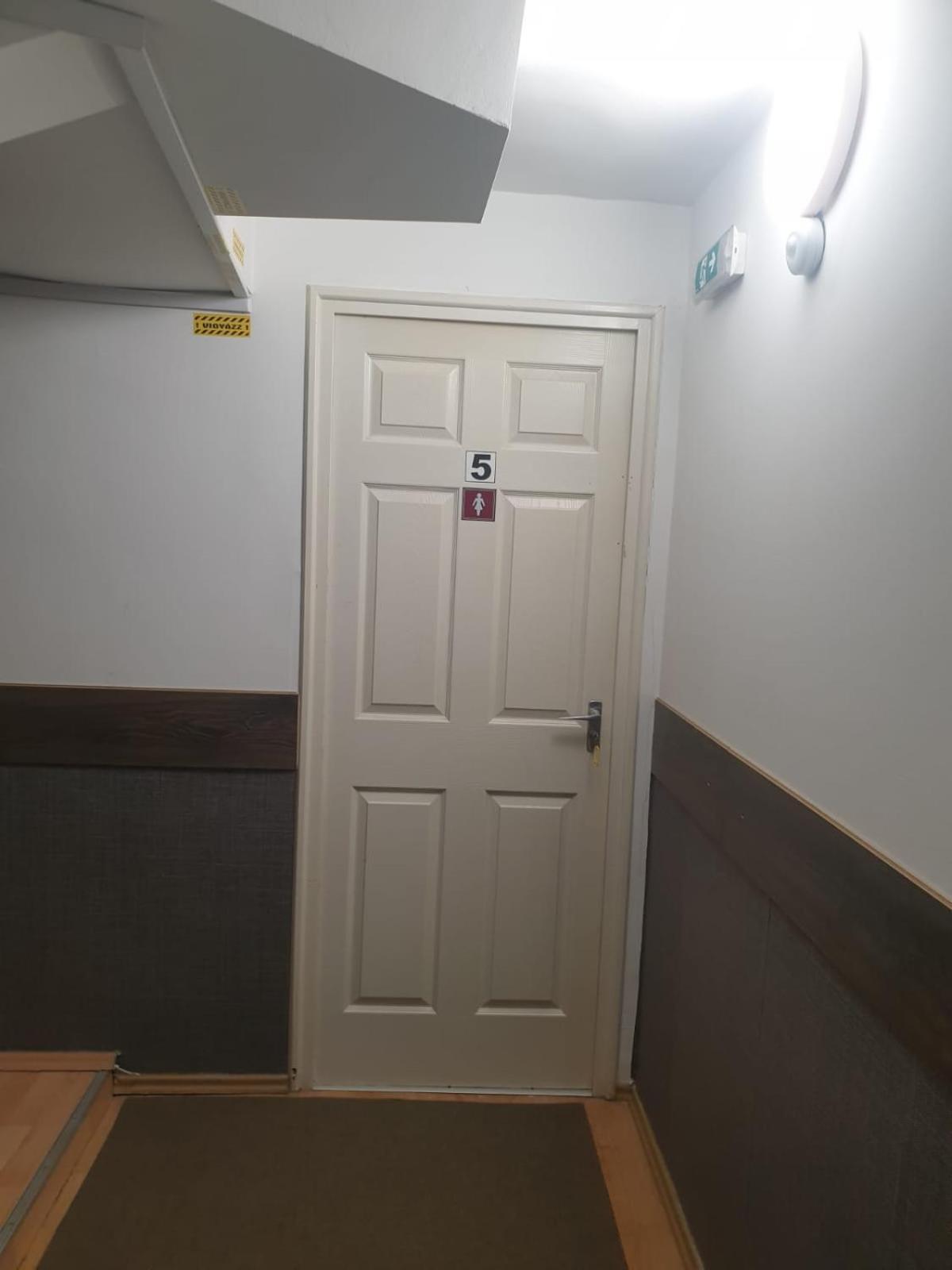 Photo 49