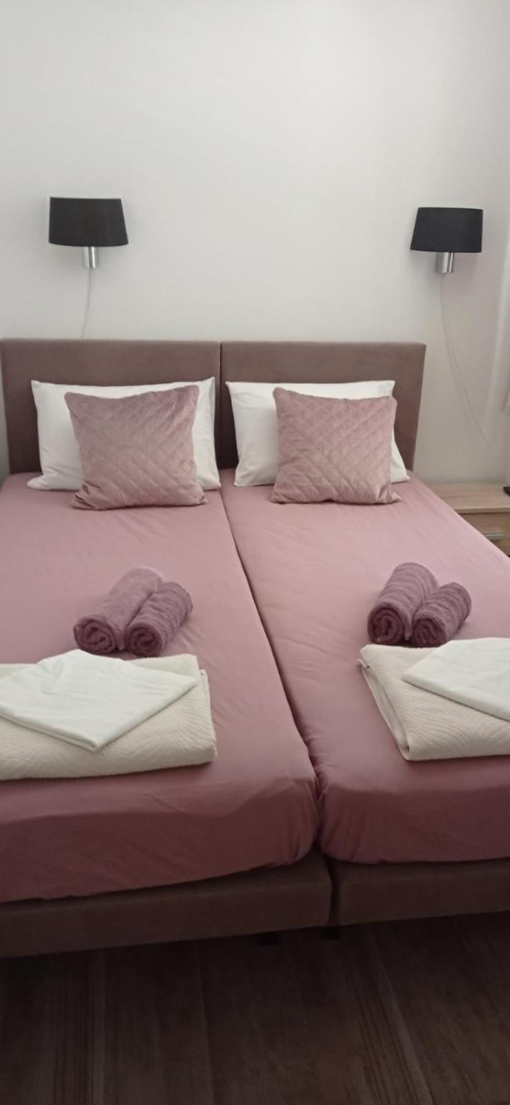 Dube Apartment, beach 100m