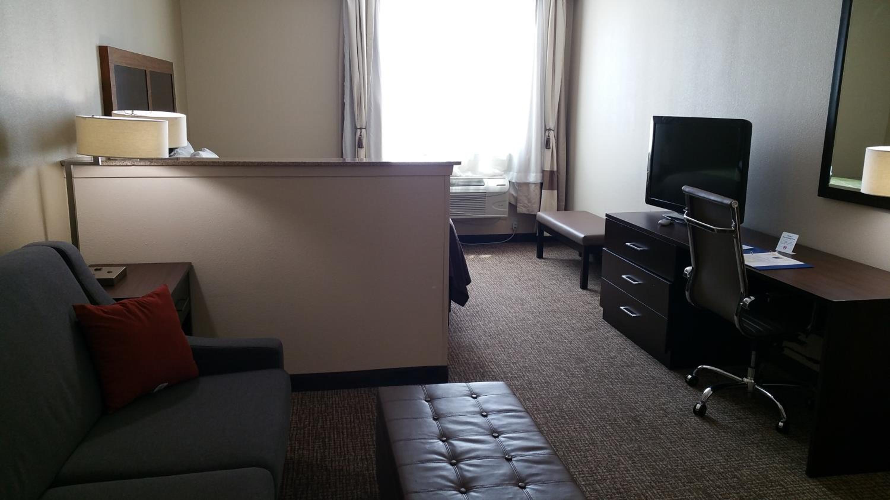 Comfort Inn & Suites Lakeside