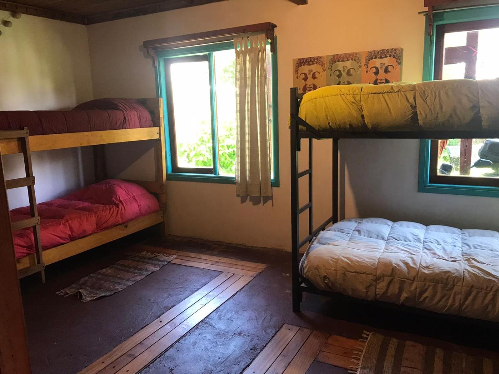 Hostel Raíz
