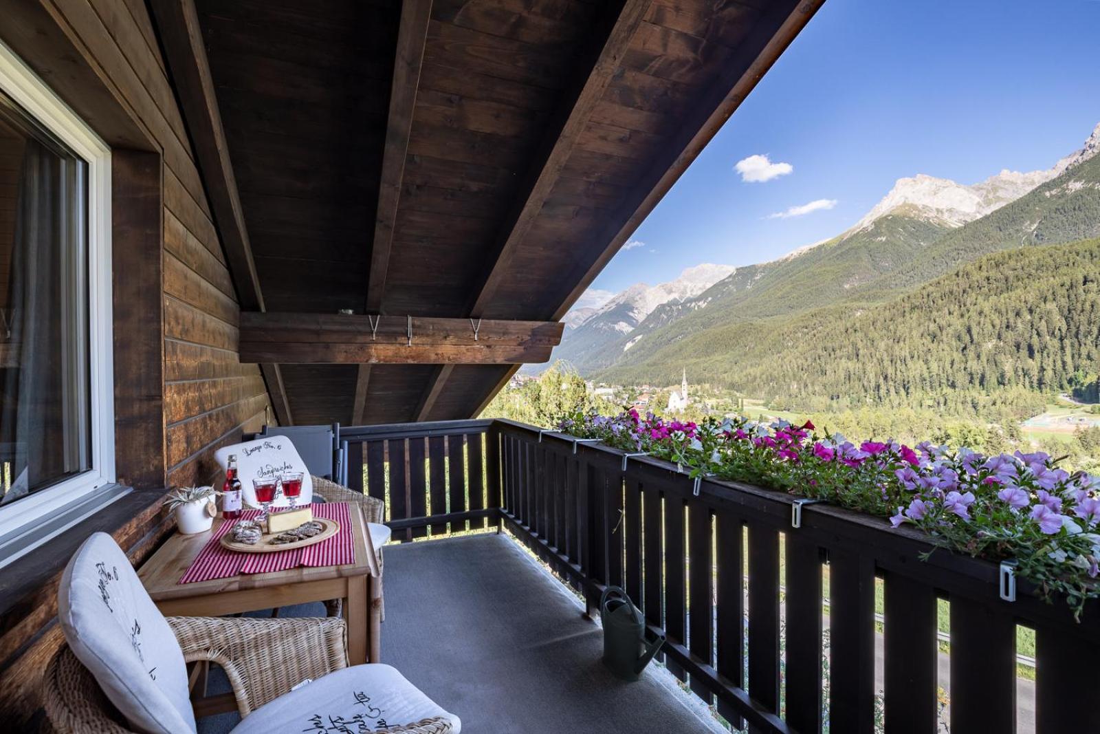 Chasa Gernet Buorcha view 4