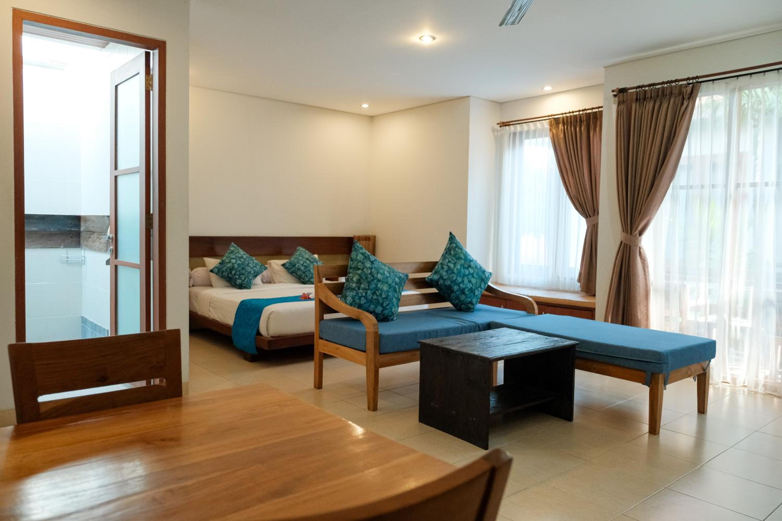 Semarandana Bedrooms and Pool