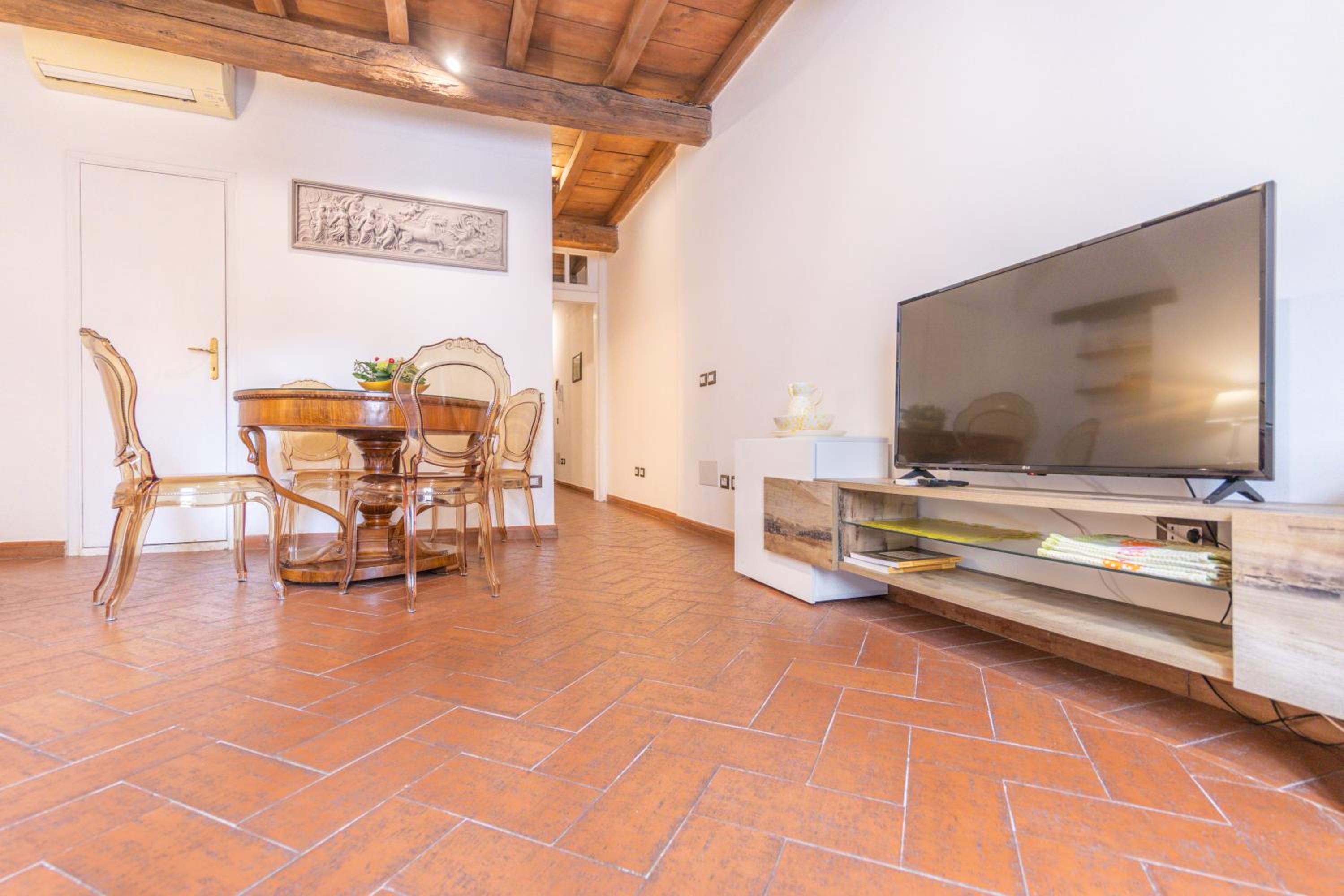 AC21 - Palazzetto Campo de' Fiori