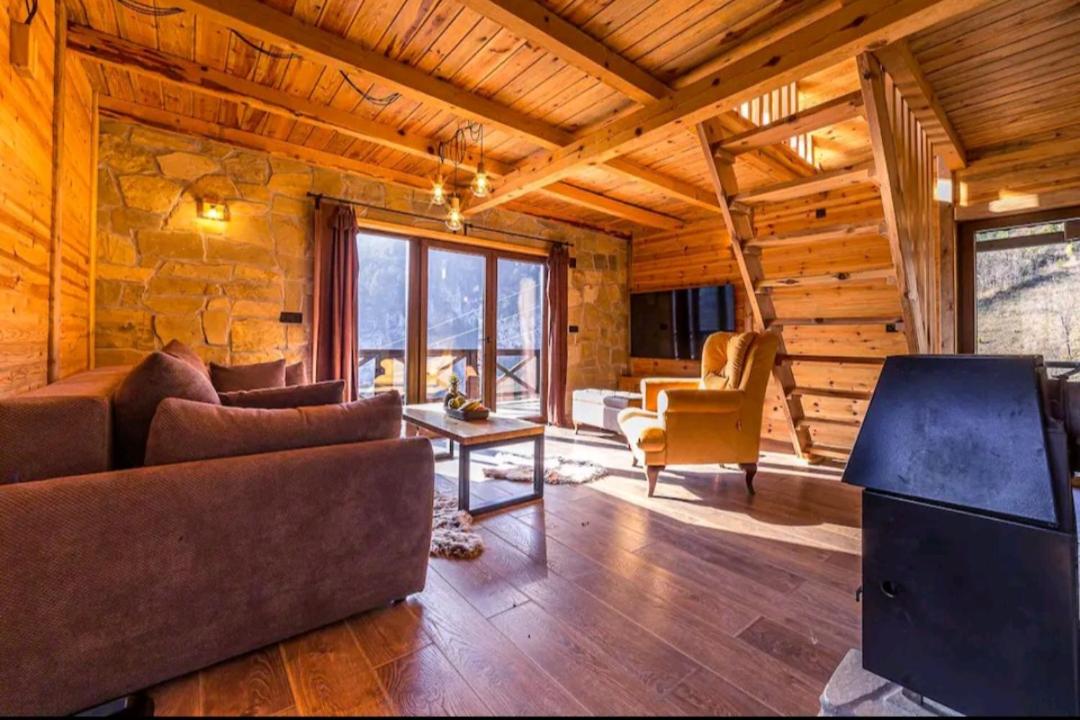 Mountain house Potkovica view 4