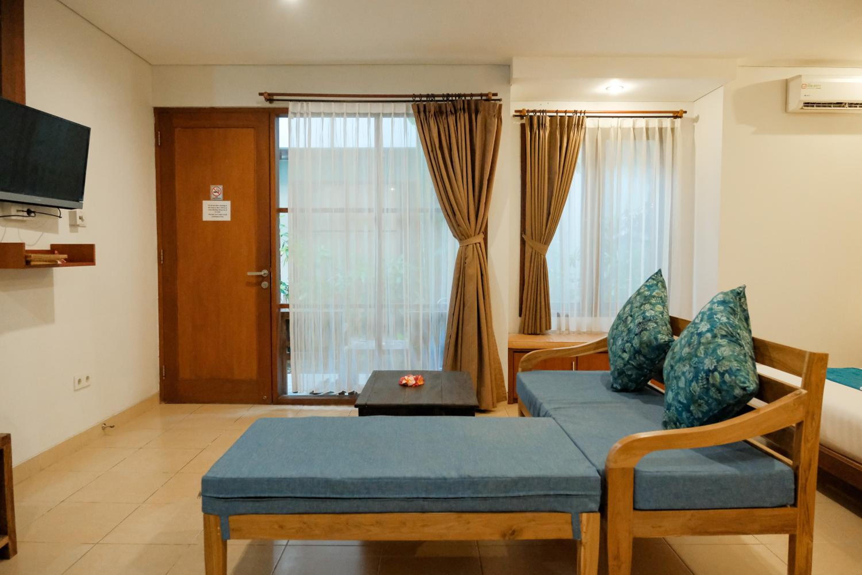 Semarandana Bedrooms and Pool