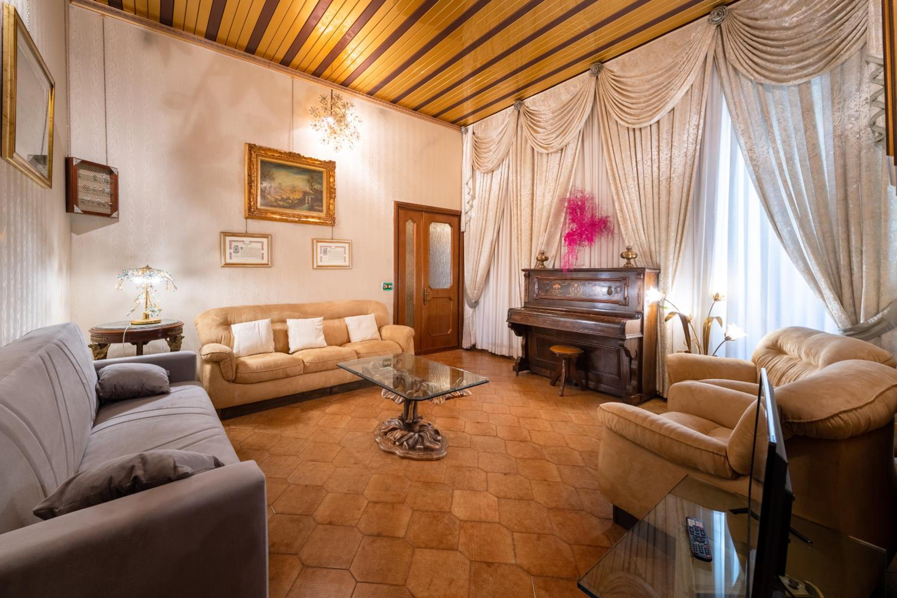 Dimora Armanda en Rome — lounge