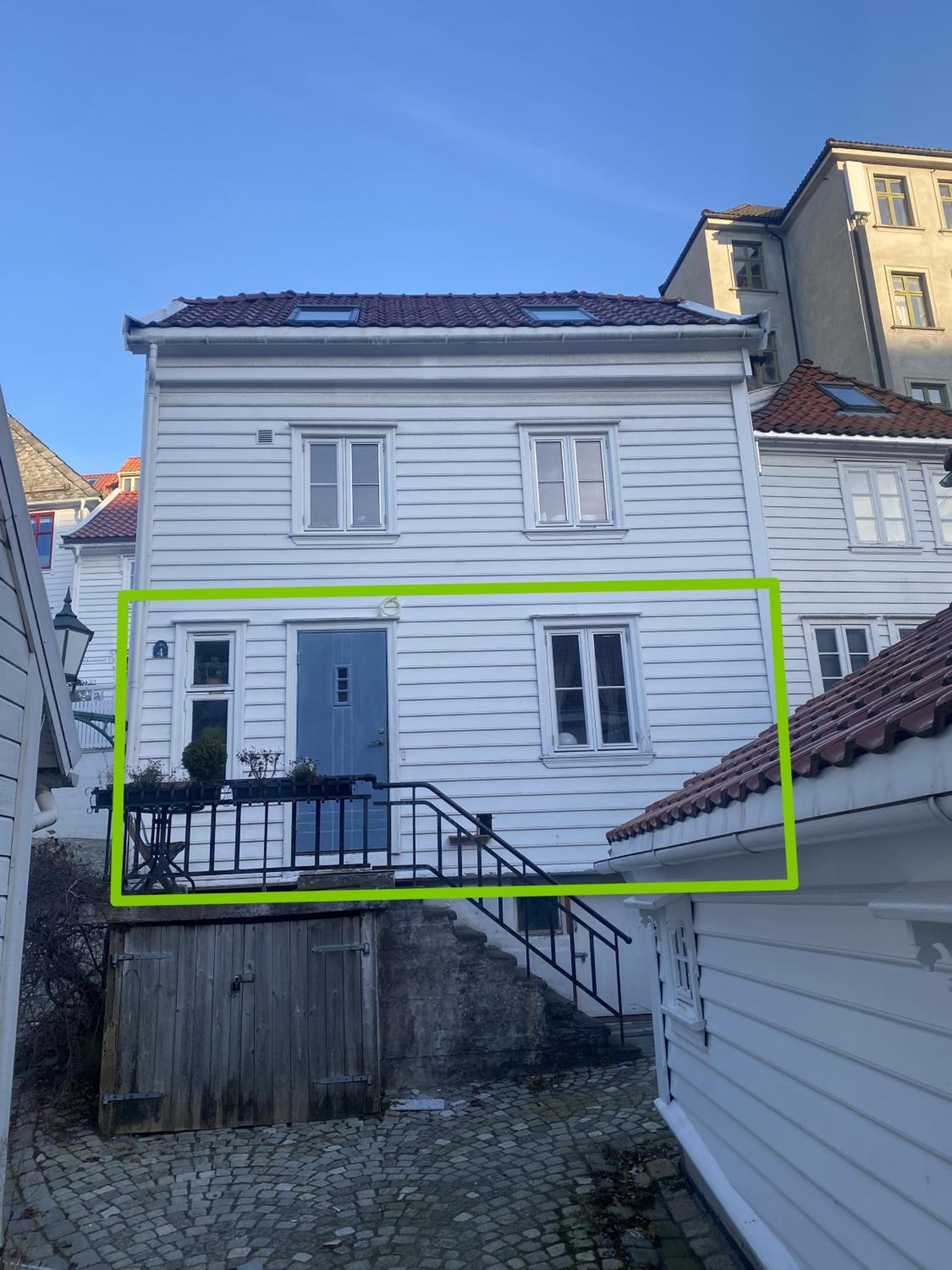 Hotel Renovated apartment from 1780, located in heritage site (Skuteviken) - Image 1