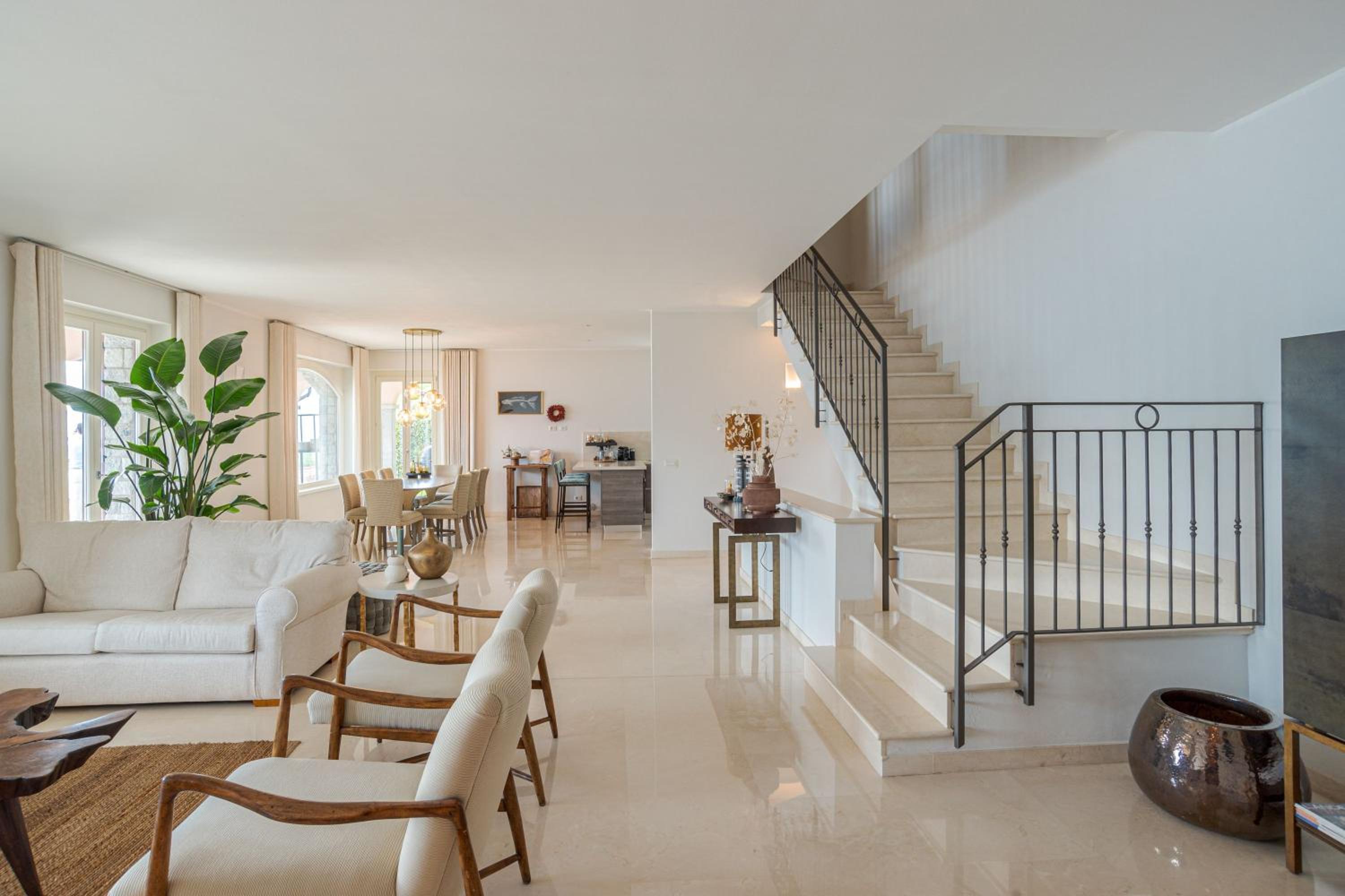Villa Rosa - Plesio by LoveComo