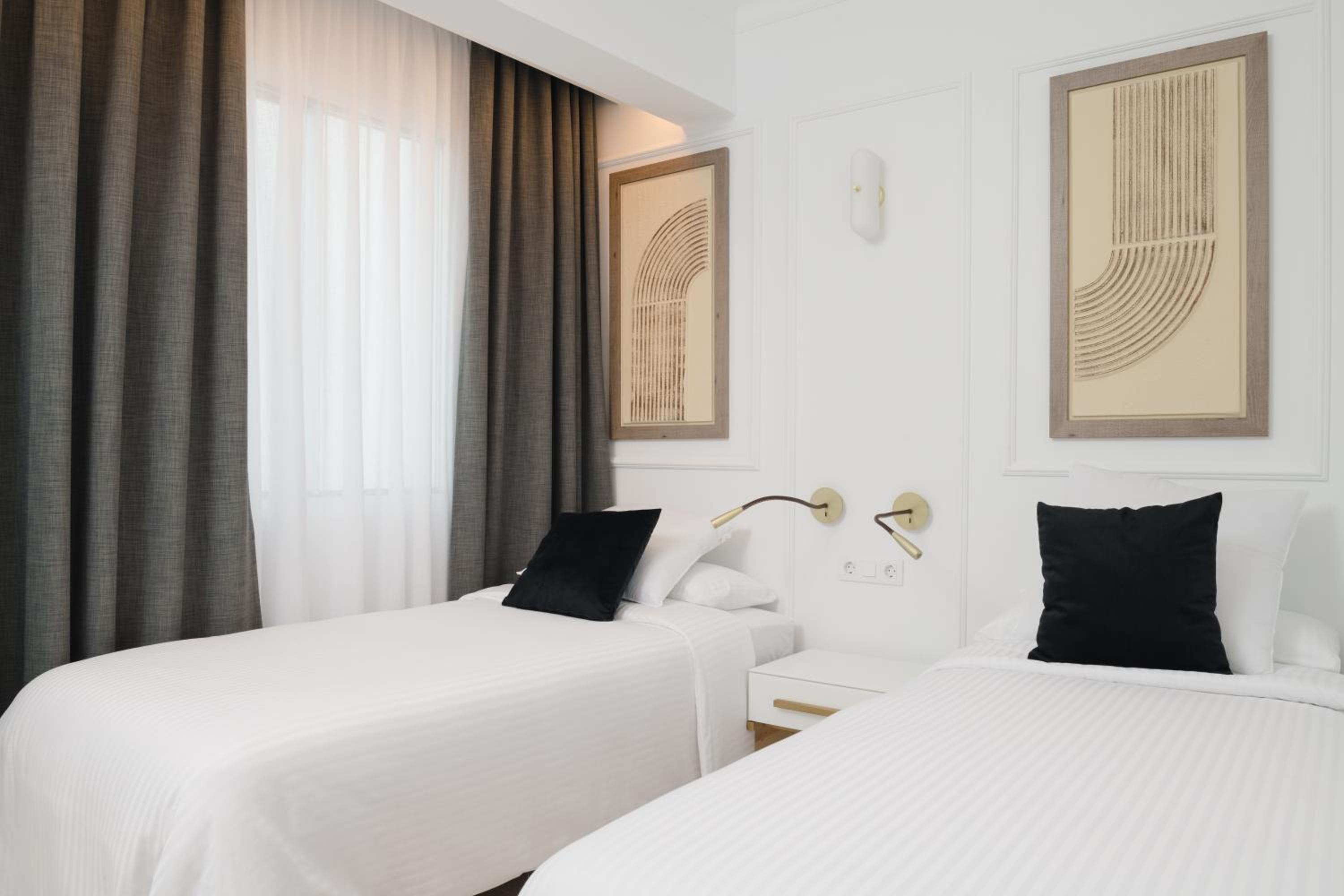 Blue Marina Suites - Boutique Apartments