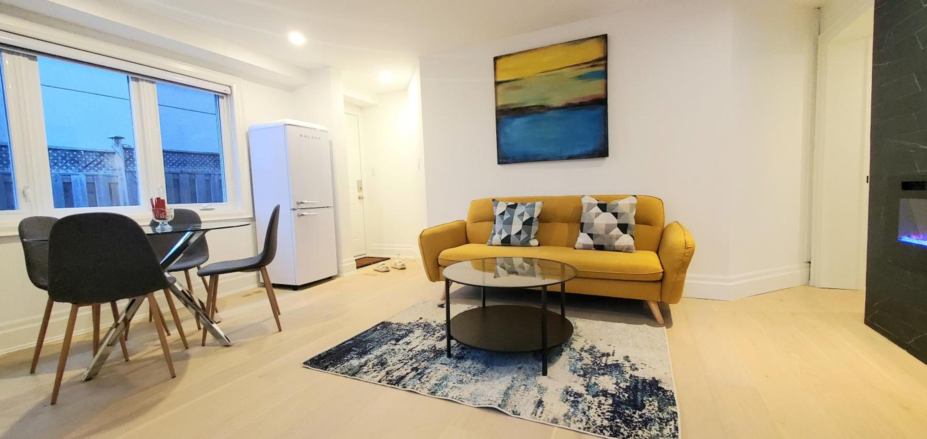 Private apartment with garden, 25 min to Downtown