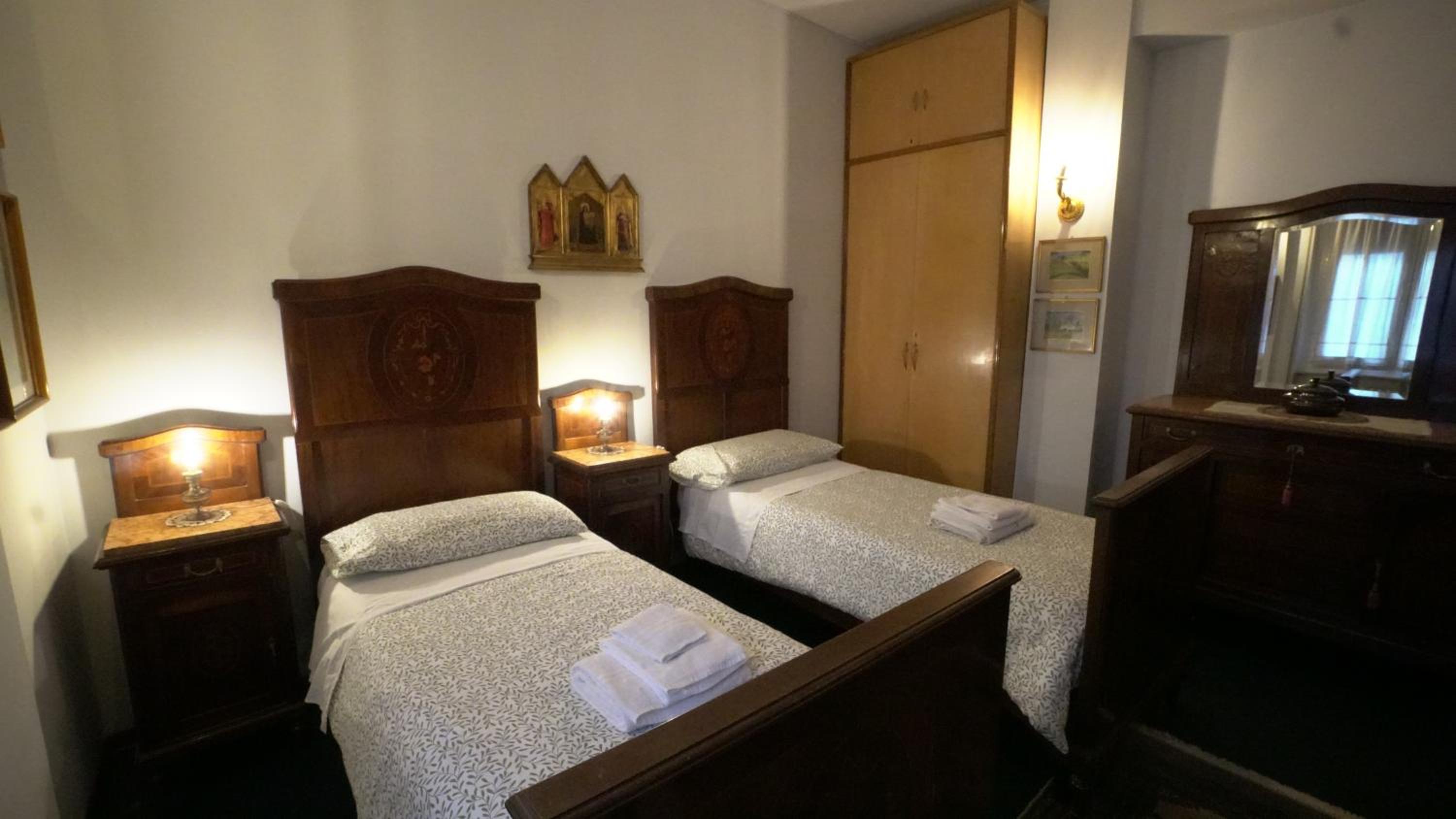Major Rooms view 5