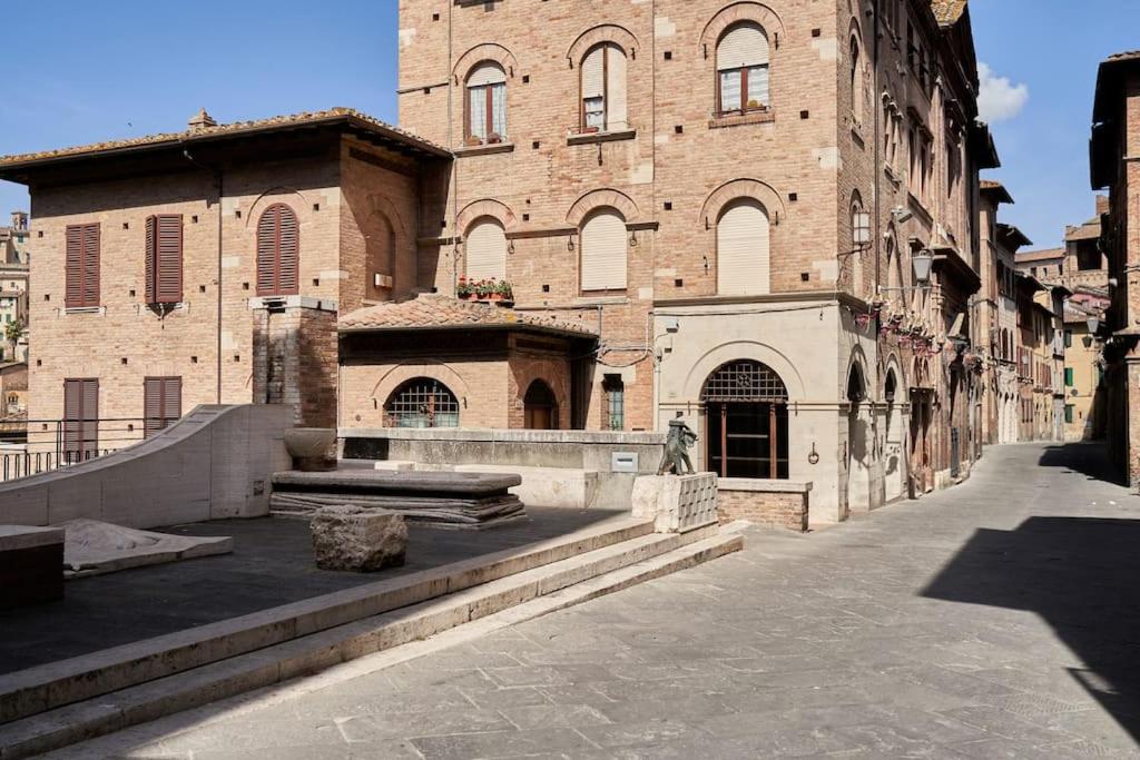 Casa Rebecca [Piazza del Campo] Netflix-Wifi photo 4