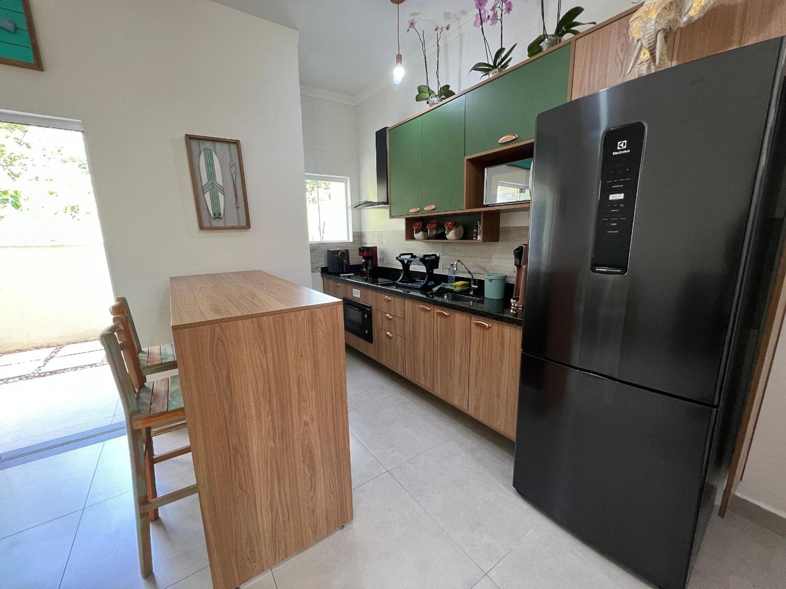 Casa a poucos metros da Praia de Santiago