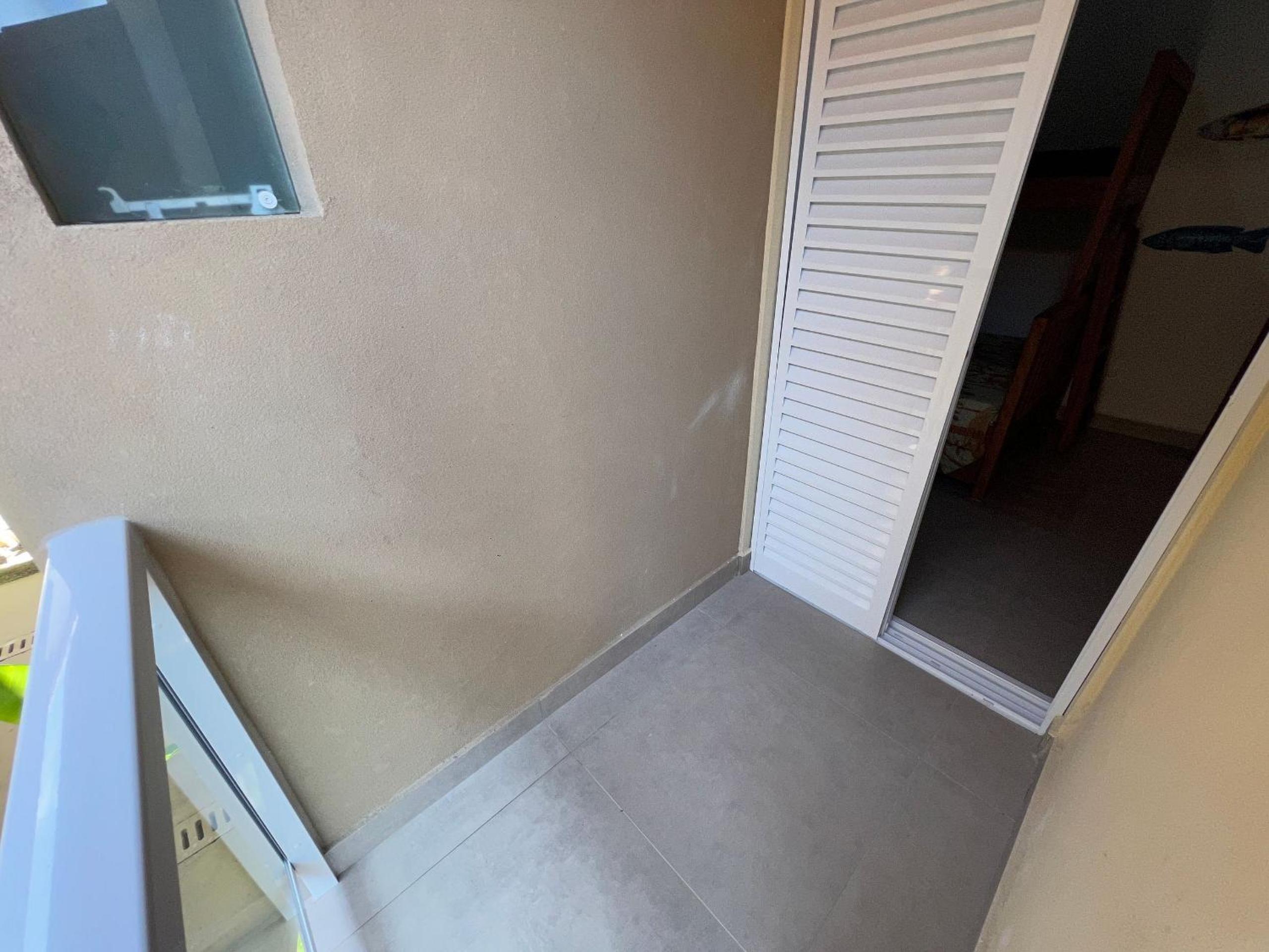 Casa a poucos metros da Praia de Santiago