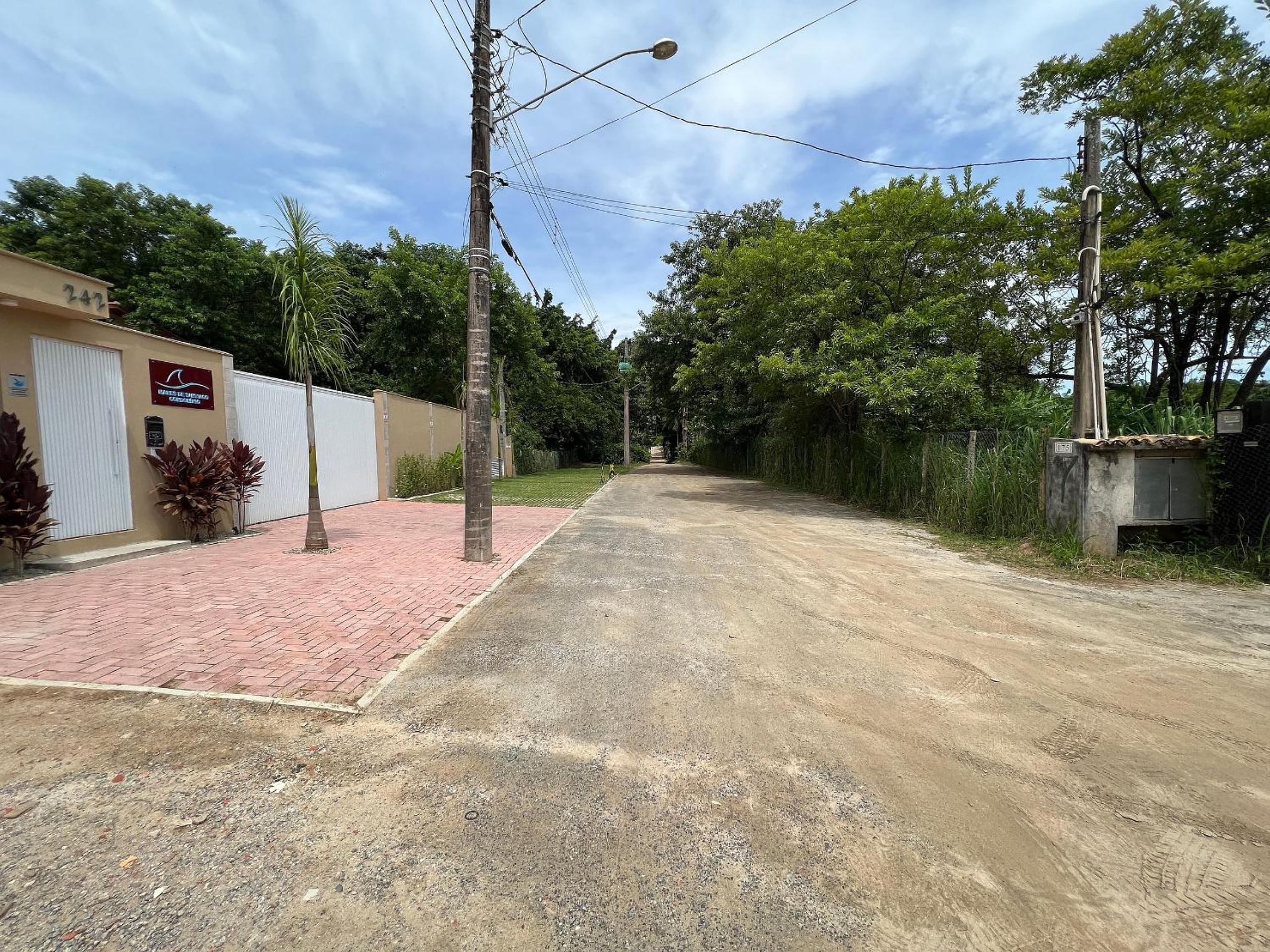 Casa a poucos metros da Praia de Santiago