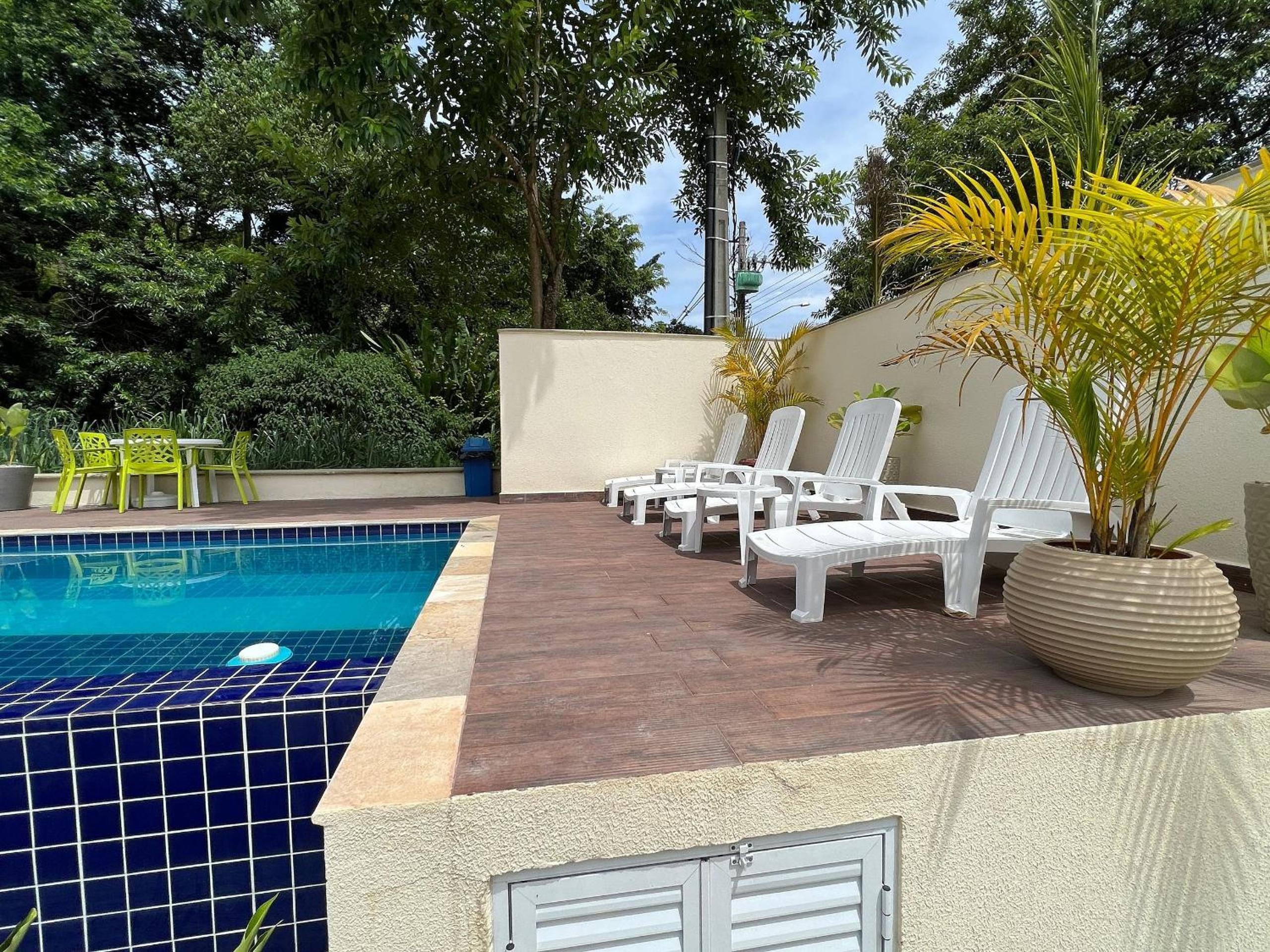 Casa a poucos metros da Praia de Santiago