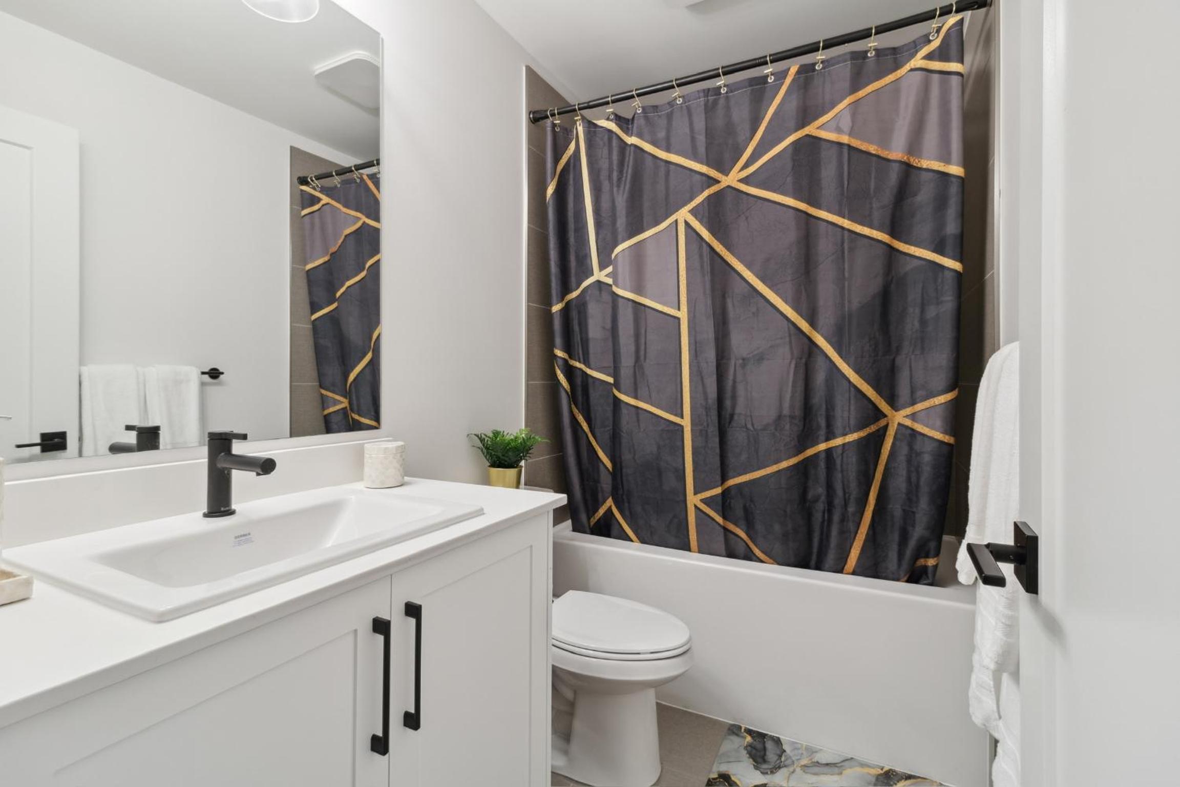 Sparsh Villas - Luxurious & Stylish 2BR PSuite