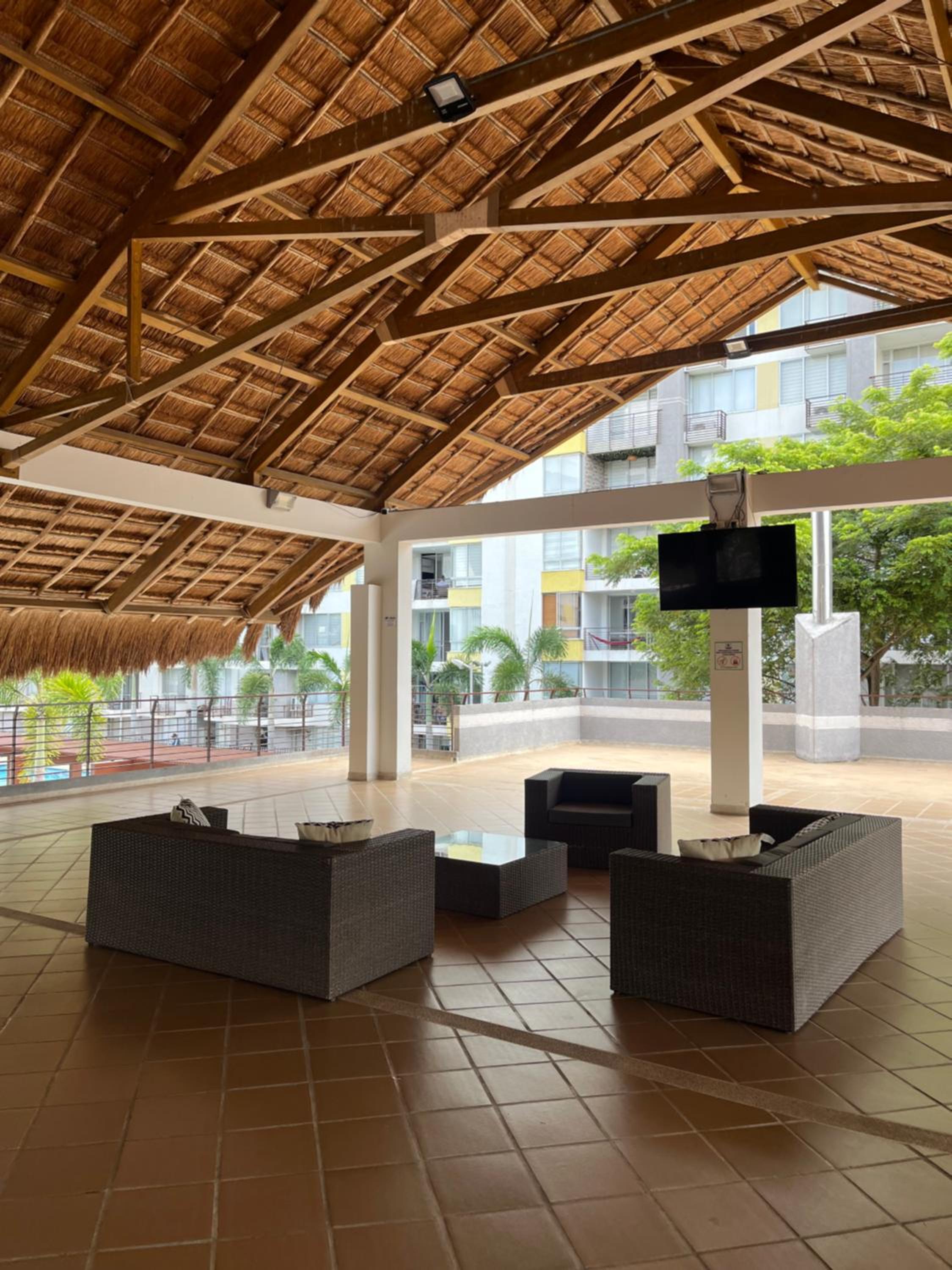 Apto de lujo. Ricaurte-Girardot