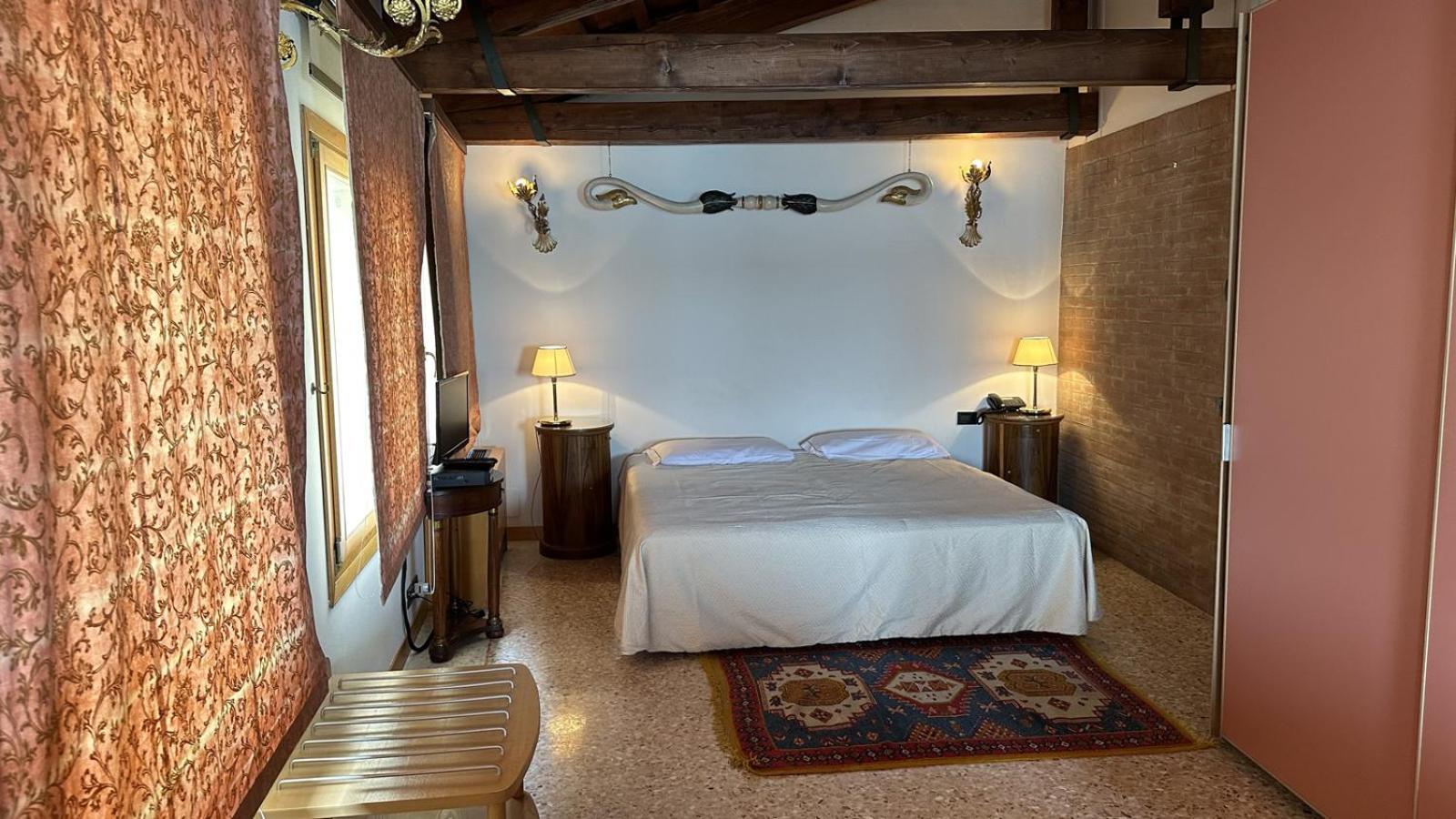 San Simeon Apartments