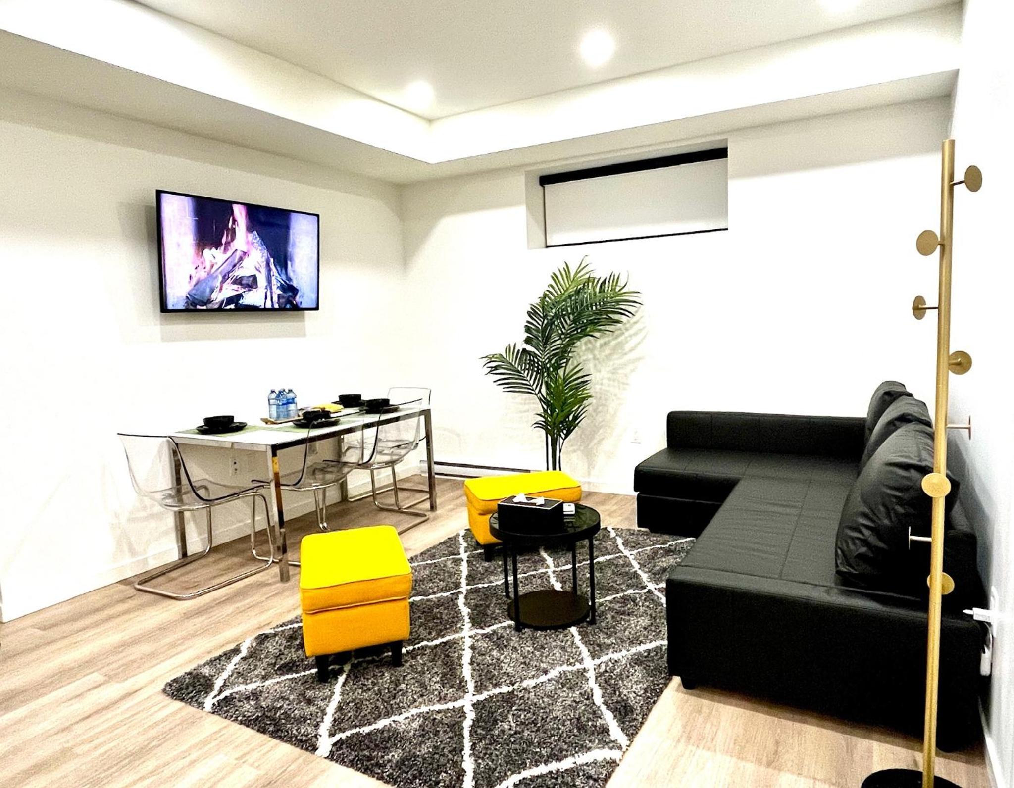 Sparsh Villas - Luxurious & Stylish 2BR PSuite