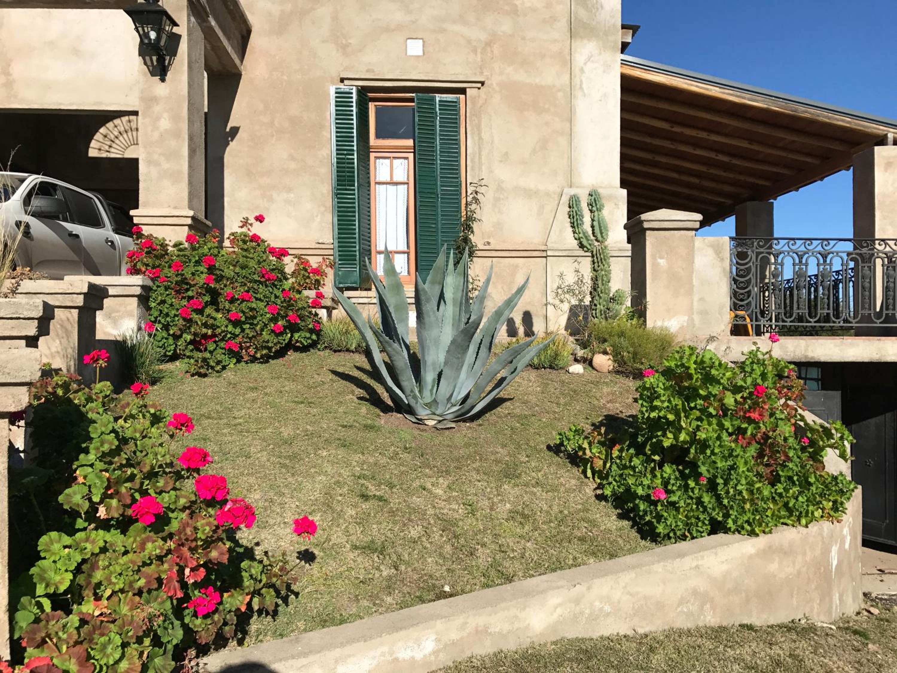 La Casona, Carpintería