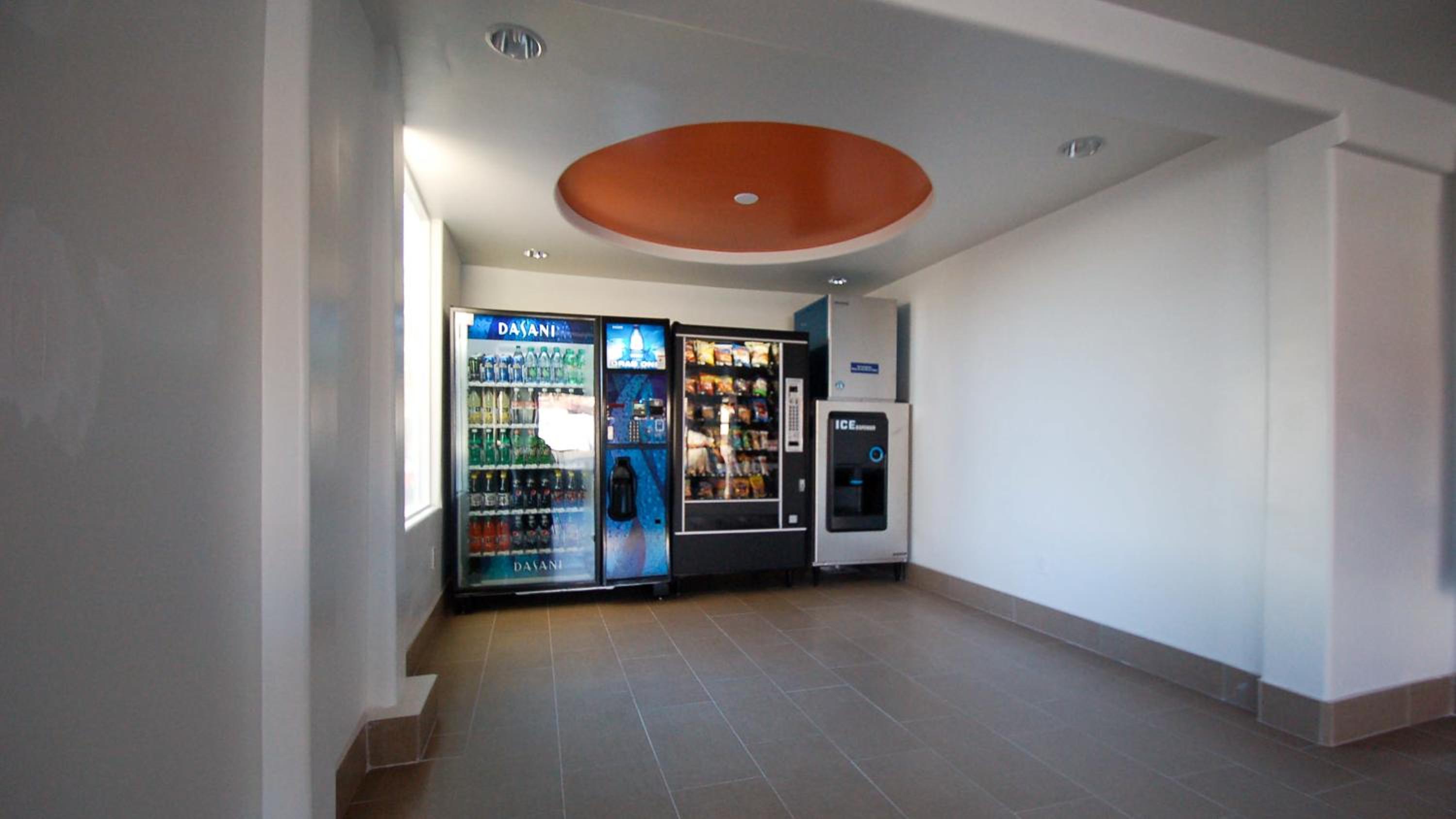 Motel 6 Victorville, photo 24
