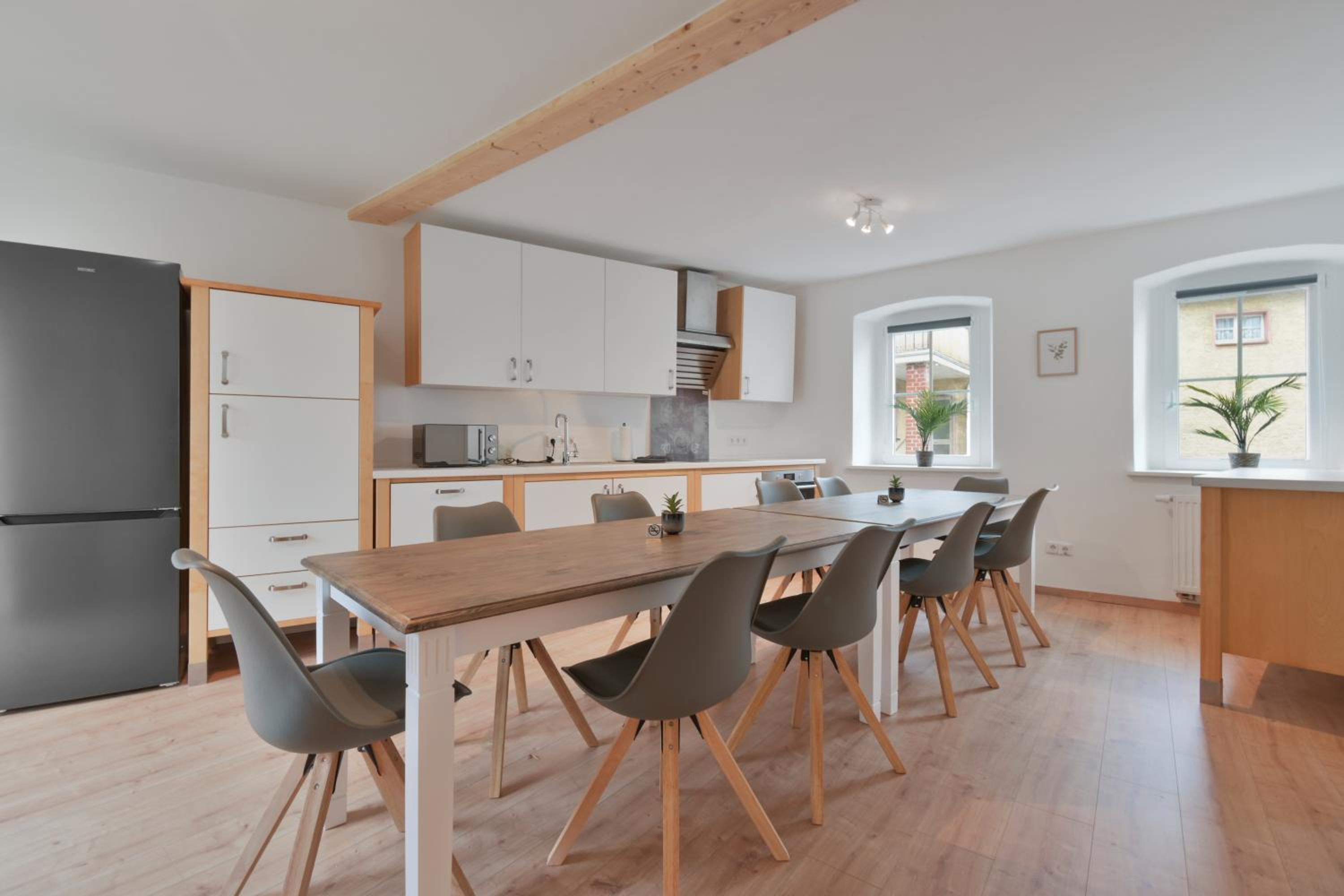 Workers - Home! - Property Image 1