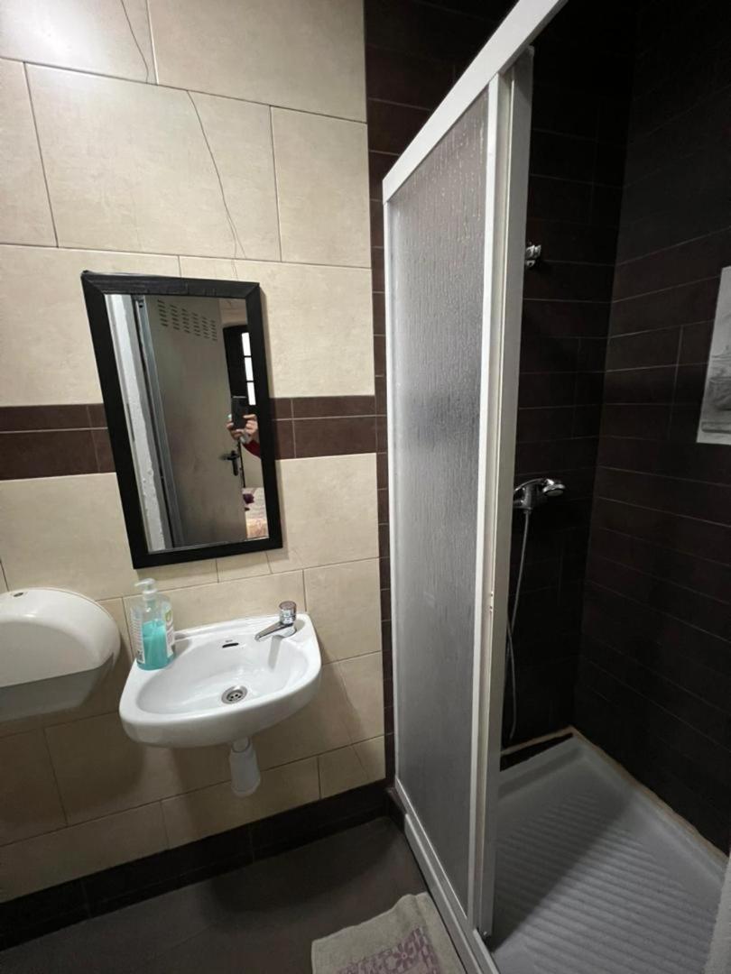 Hostal Milan